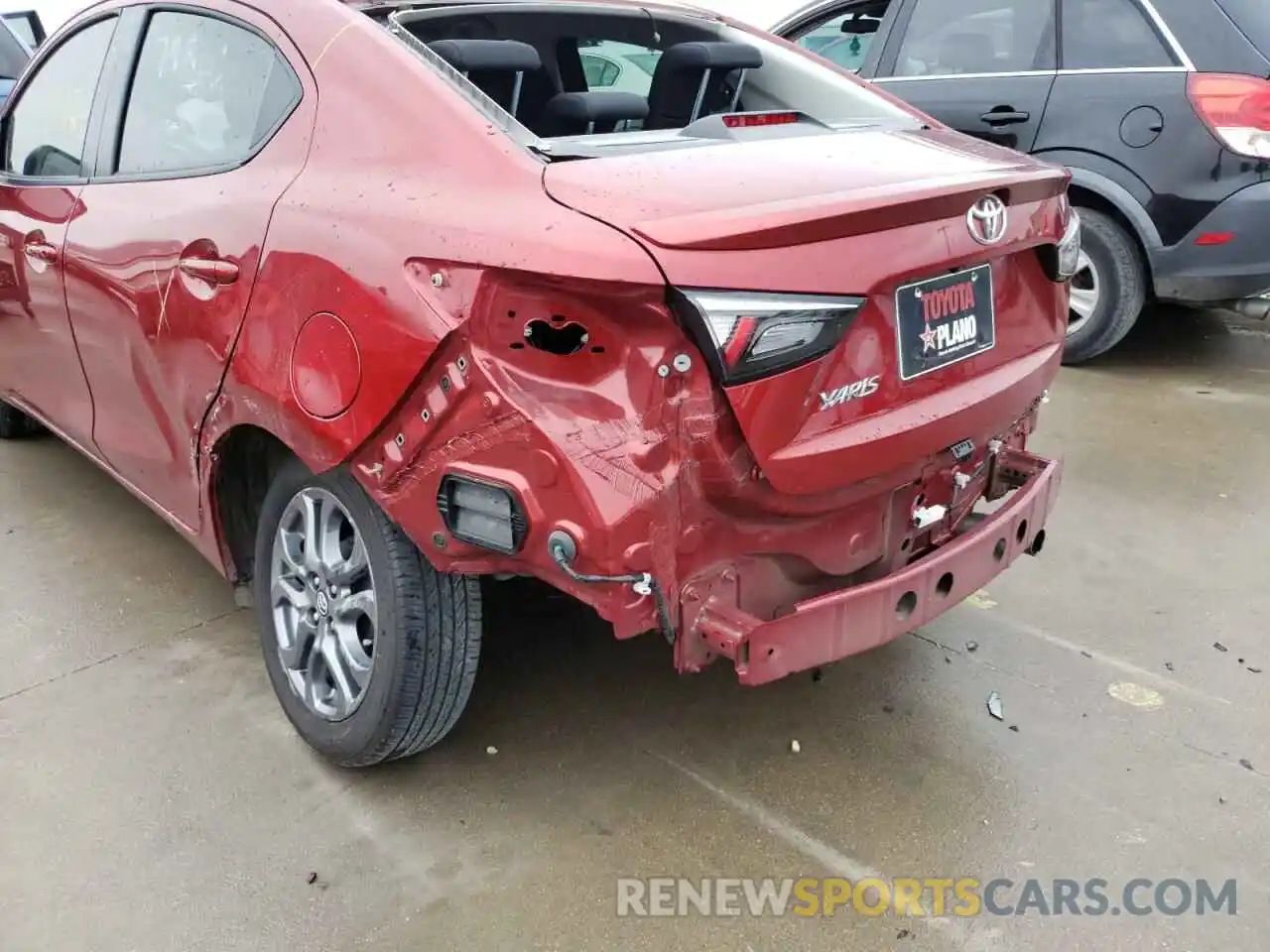 9 Photograph of a damaged car 3MYDLBYV1LY708502 TOYOTA YARIS 2020