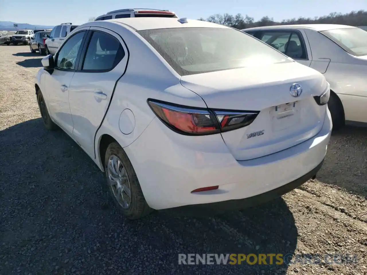 3 Photograph of a damaged car 3MYDLBYV1LY710900 TOYOTA YARIS 2020