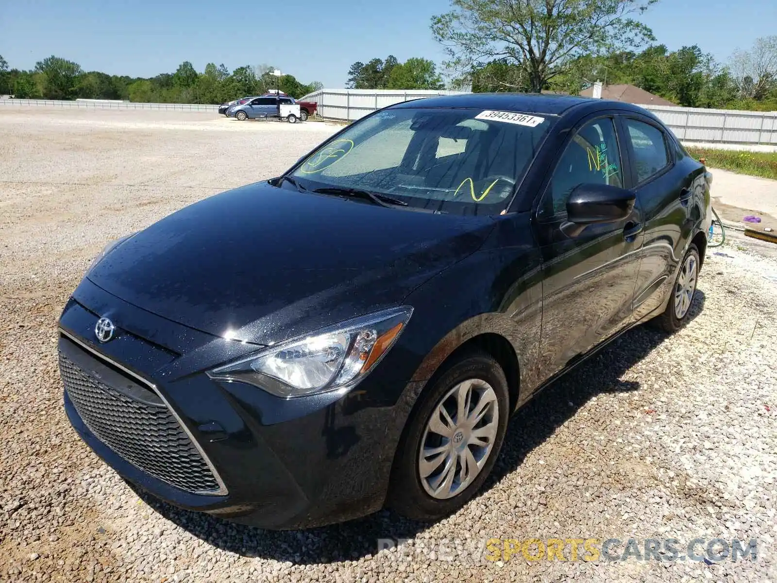 2 Photograph of a damaged car 3MYDLBYV2LY716673 TOYOTA YARIS 2020