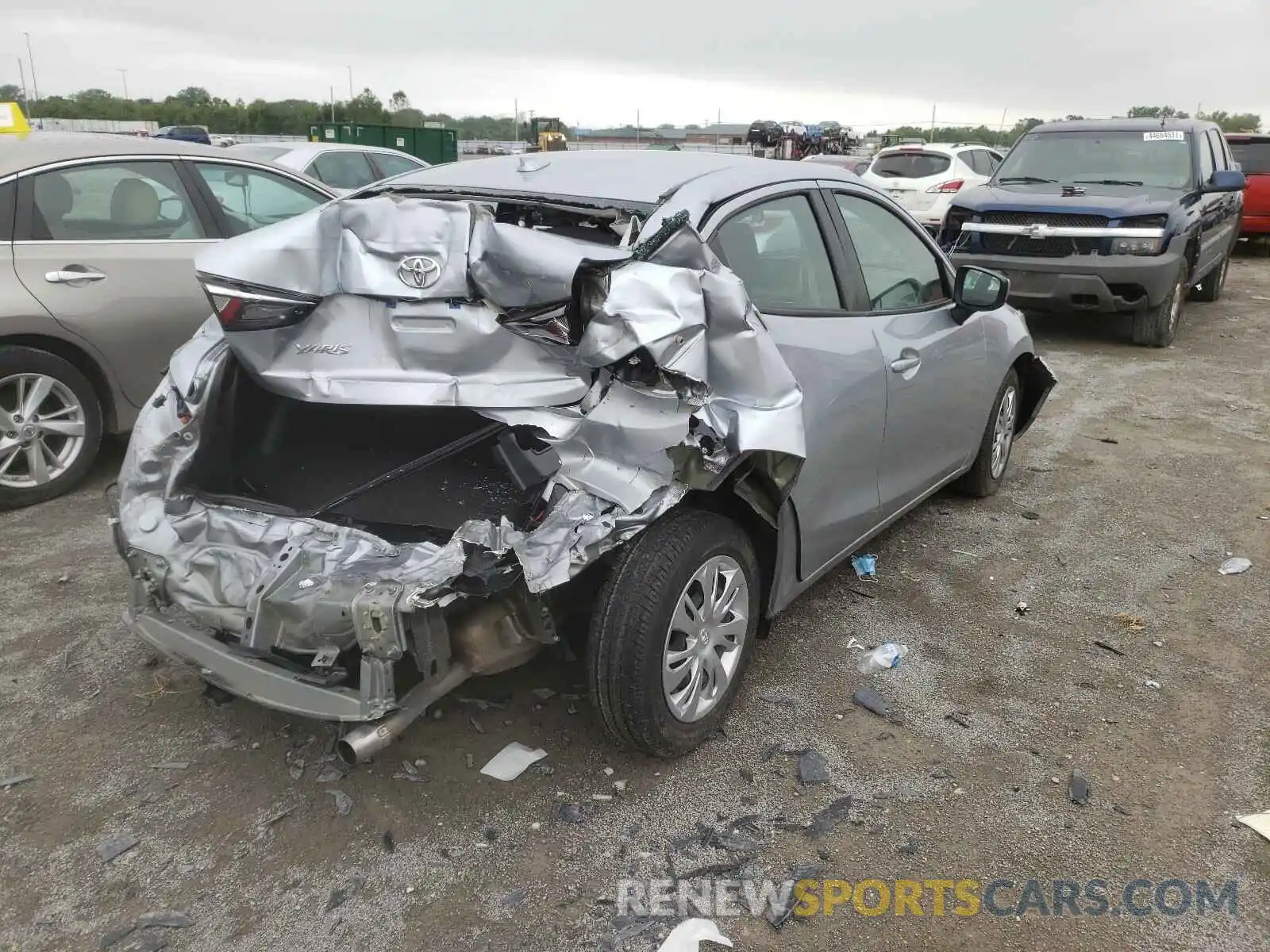 4 Photograph of a damaged car 3MYDLBYV3LY707559 TOYOTA YARIS 2020