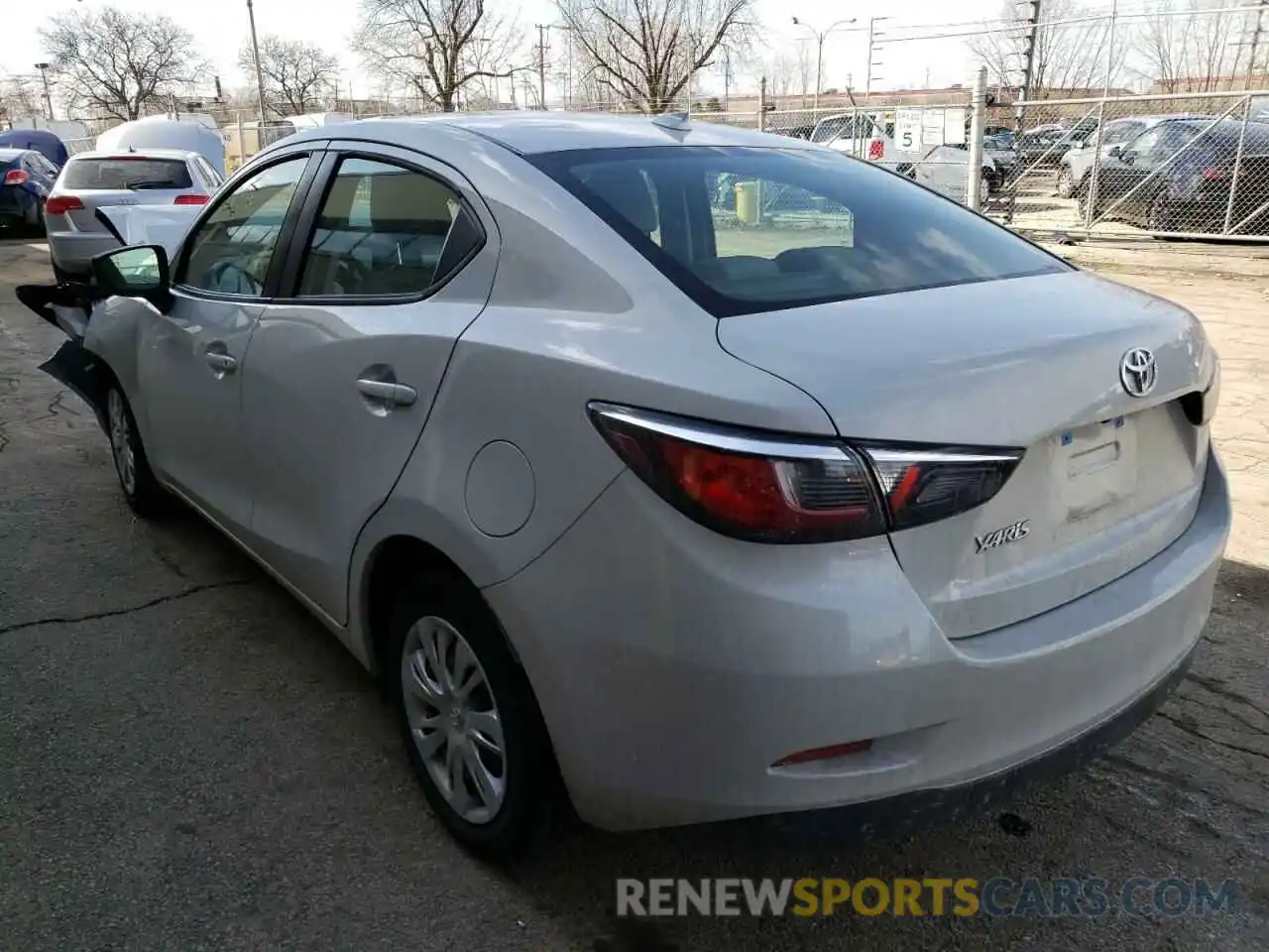 3 Photograph of a damaged car 3MYDLBYV3LY715077 TOYOTA YARIS 2020