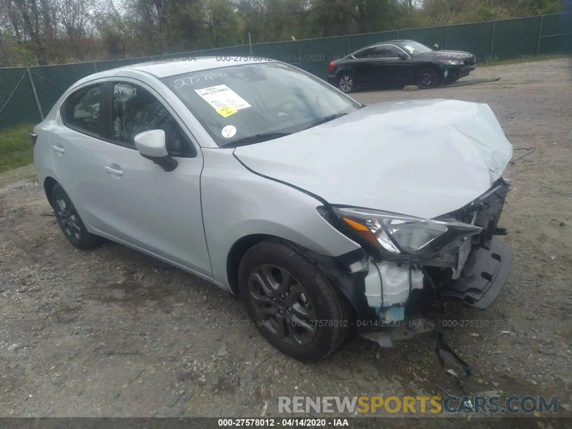 1 Photograph of a damaged car 3MYDLBYV4LY700653 TOYOTA YARIS 2020