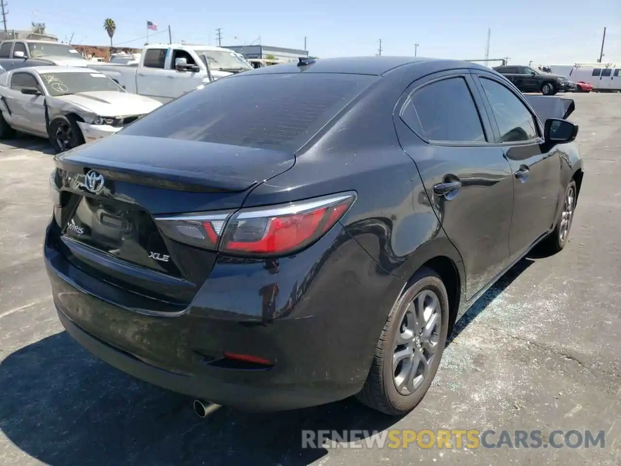 4 Photograph of a damaged car 3MYDLBYV4LY712155 TOYOTA YARIS 2020