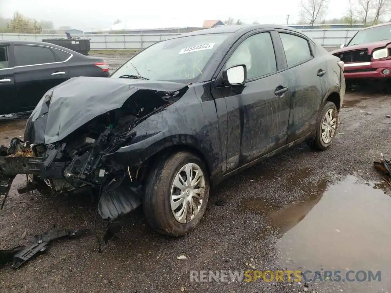 2 Photograph of a damaged car 3MYDLBYV5LY707594 TOYOTA YARIS 2020