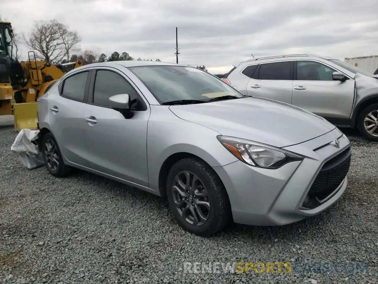 1 Photograph of a damaged car 3MYDLBYV5LY709331 TOYOTA YARIS 2020