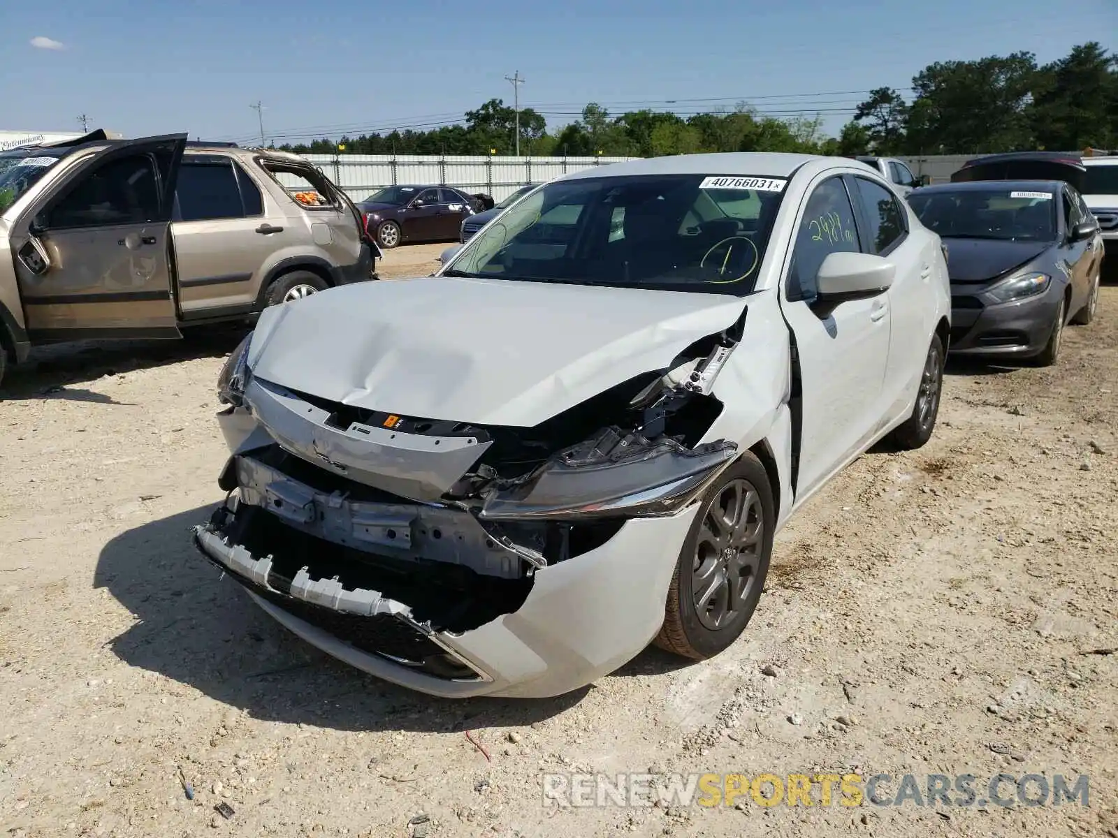 2 Photograph of a damaged car 3MYDLBYV5LY712486 TOYOTA YARIS 2020