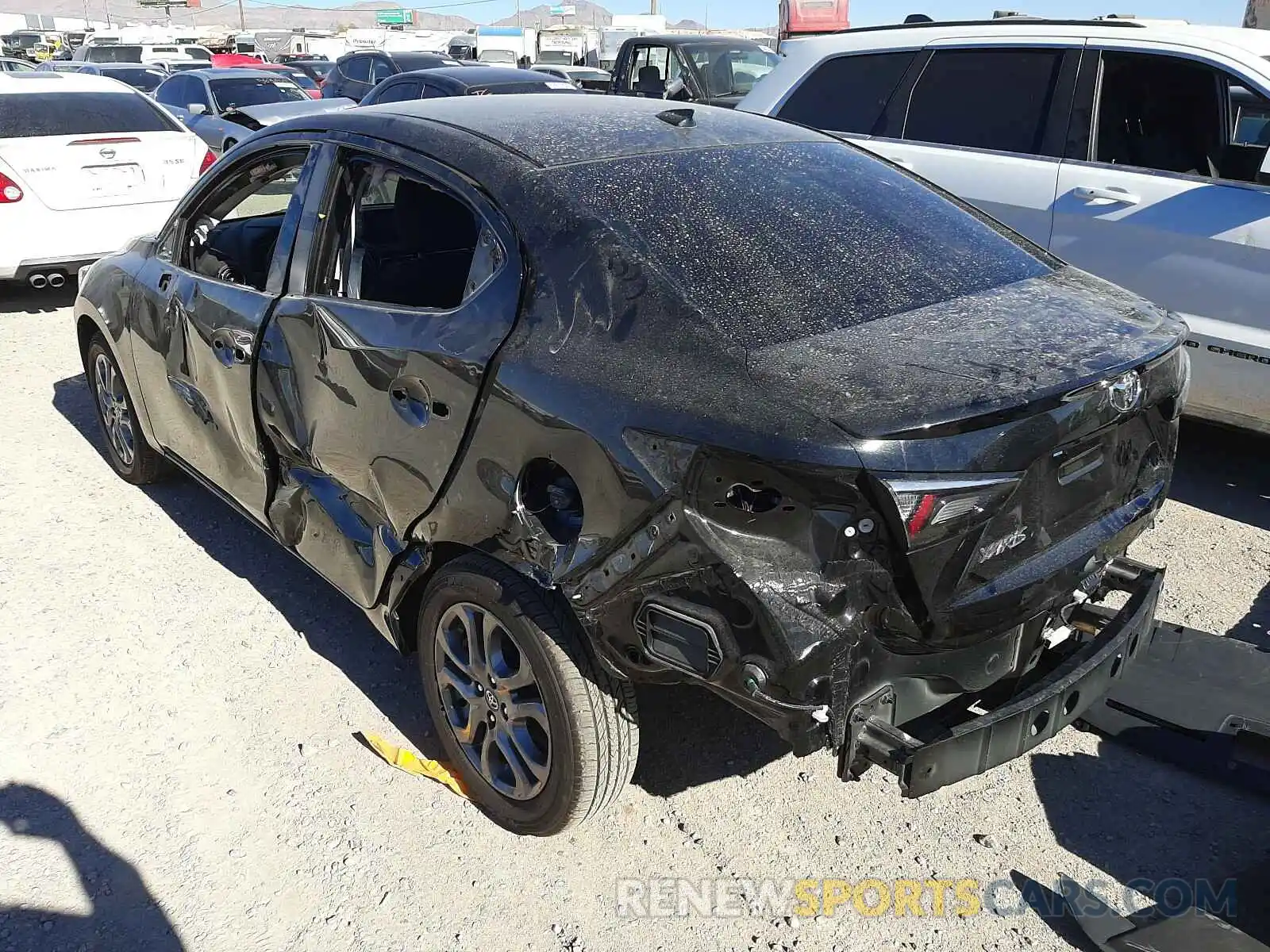 3 Photograph of a damaged car 3MYDLBYV6LY715655 TOYOTA YARIS 2020
