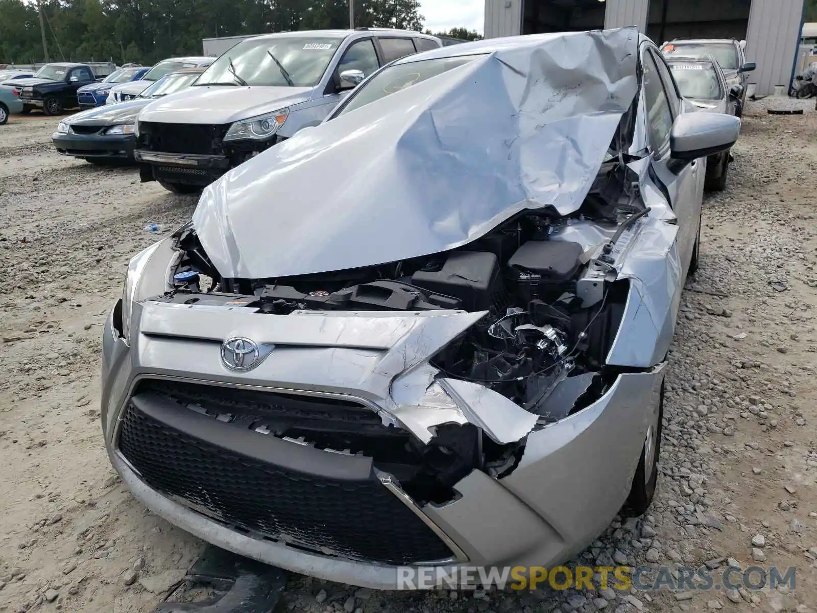 9 Photograph of a damaged car 3MYDLBYV7LY712019 TOYOTA YARIS 2020