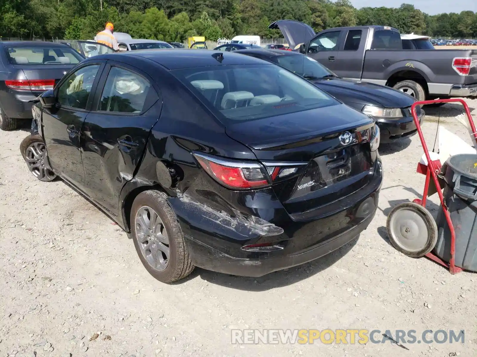 3 Photograph of a damaged car 3MYDLBYV7LY715518 TOYOTA YARIS 2020