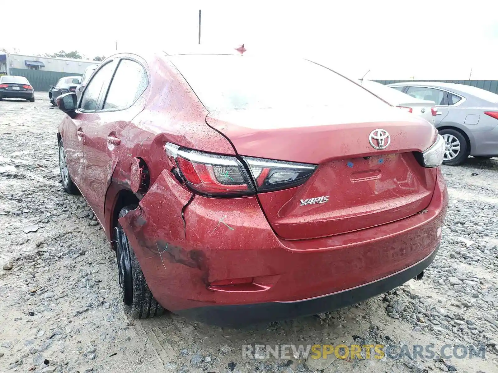 3 Photograph of a damaged car 3MYDLBYV8LY700767 TOYOTA YARIS 2020