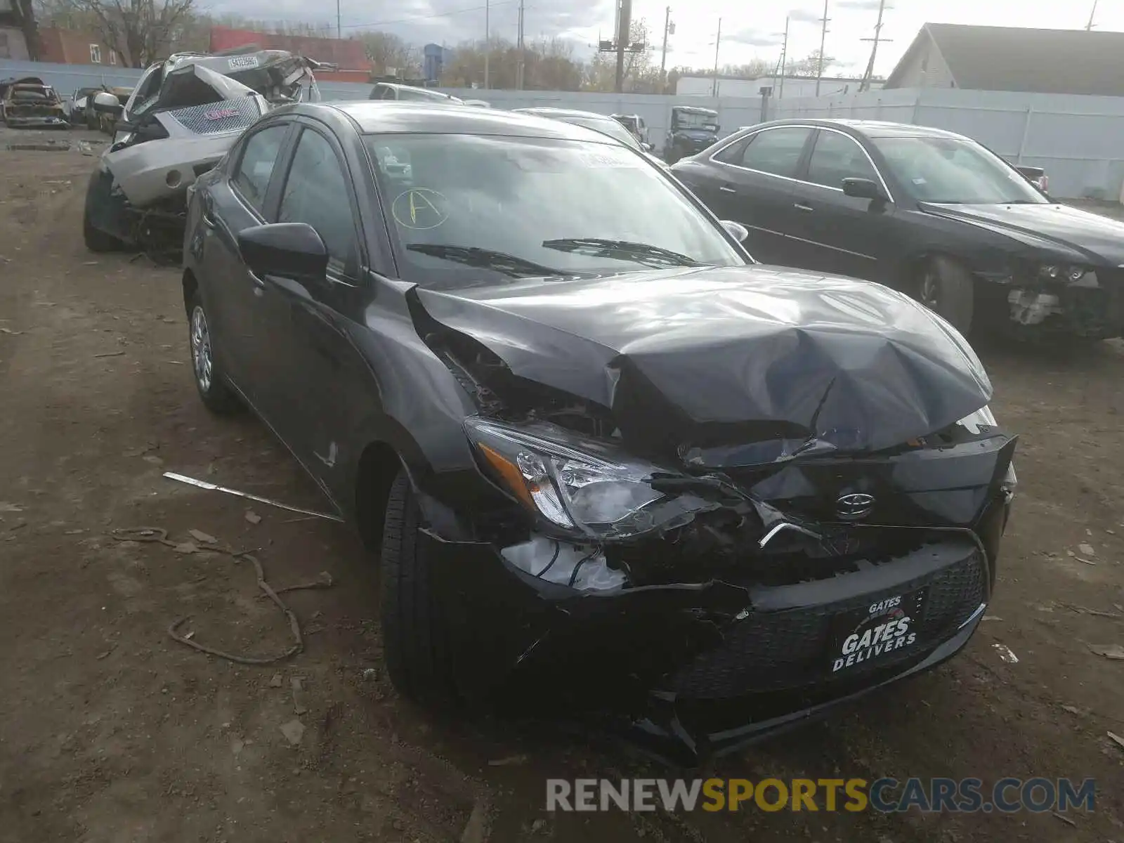 1 Photograph of a damaged car 3MYDLBYV8LY710988 TOYOTA YARIS 2020