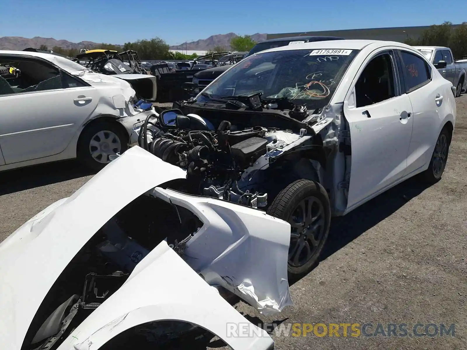 2 Photograph of a damaged car 3MYDLBYV8LY711963 TOYOTA YARIS 2020