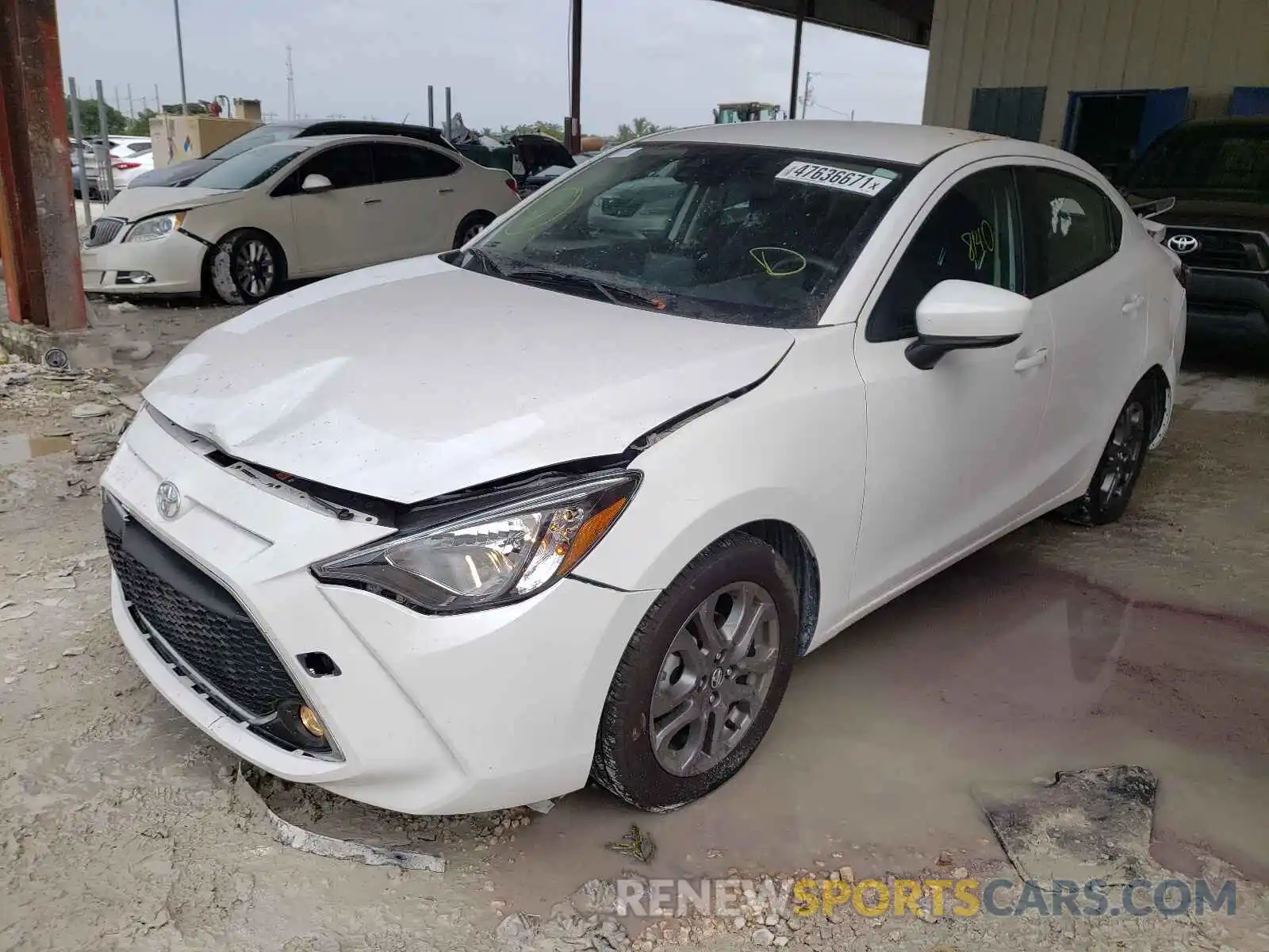 2 Photograph of a damaged car 3MYDLBYV8LY715639 TOYOTA YARIS 2020