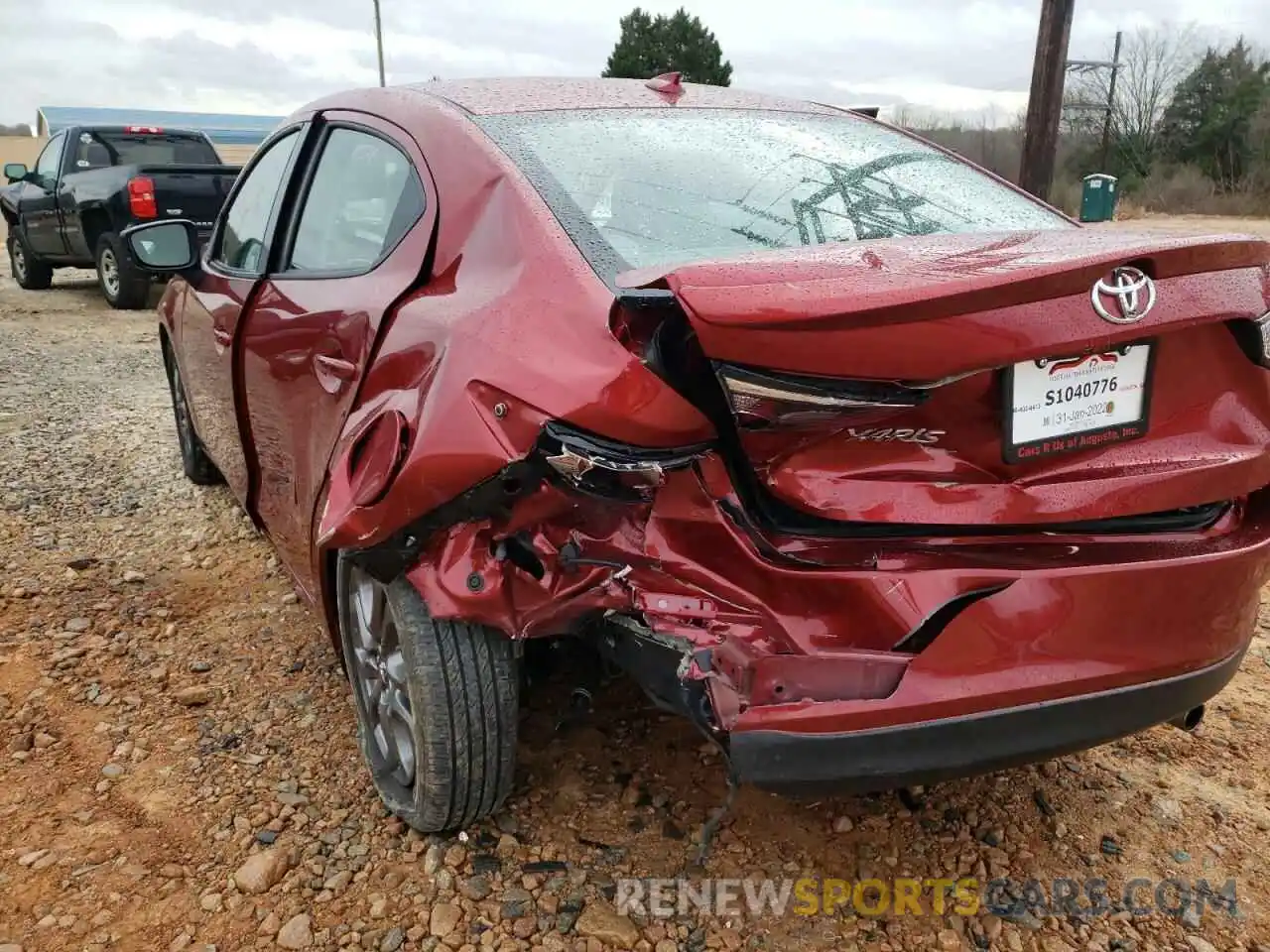 9 Photograph of a damaged car 3MYDLBYV9LY700941 TOYOTA YARIS 2020