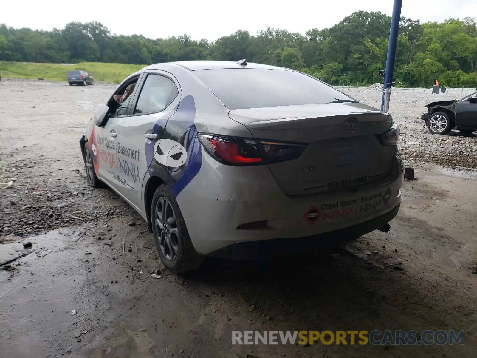 3 Photograph of a damaged car 3MYDLBYV9LY707887 TOYOTA YARIS 2020