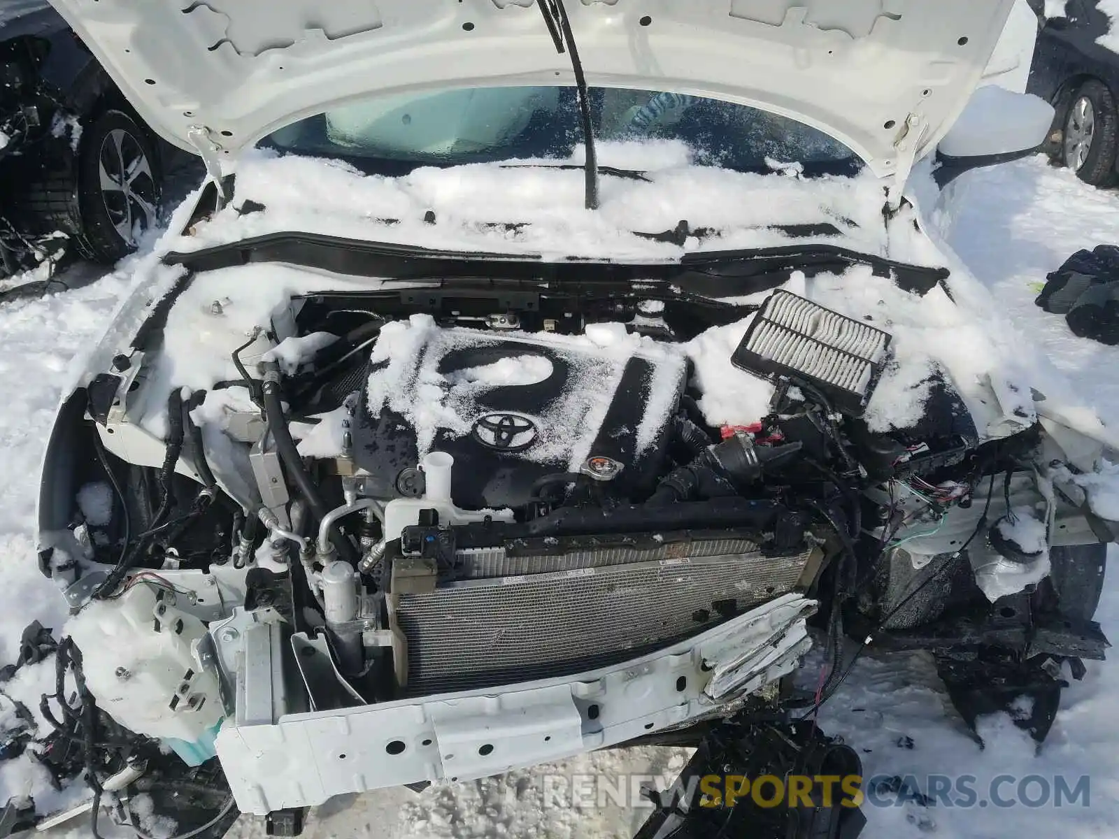7 Photograph of a damaged car 3MYDLBYV9LY708330 TOYOTA YARIS 2020