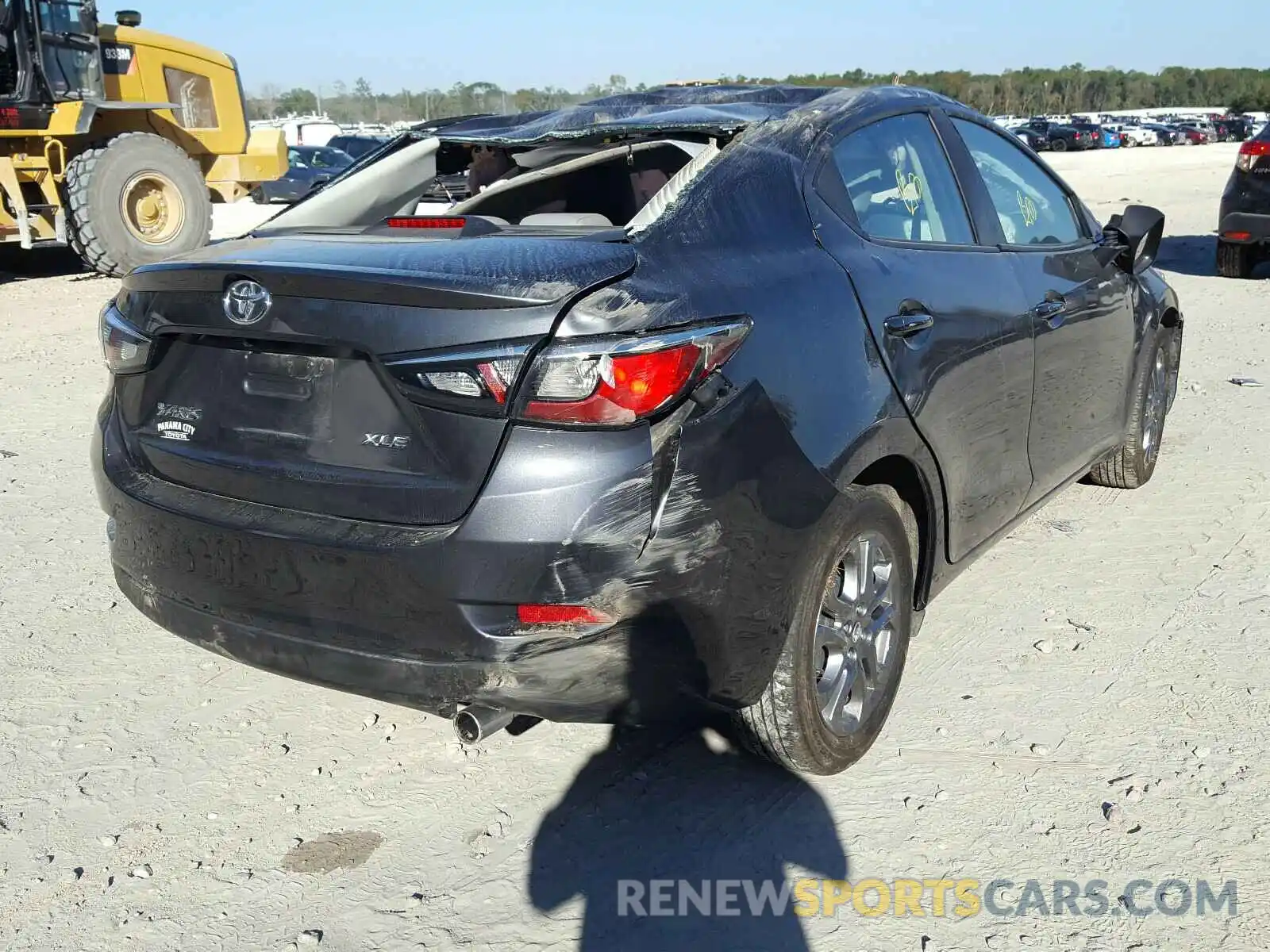 4 Photograph of a damaged car 3MYDLBYVXLY709907 TOYOTA YARIS 2020