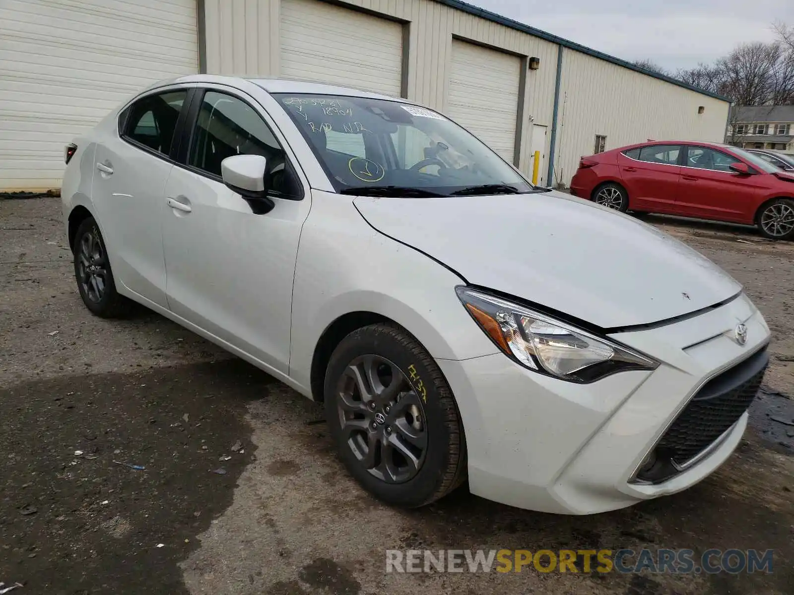 1 Photograph of a damaged car 3MYDLBYVXLY711687 TOYOTA YARIS 2020