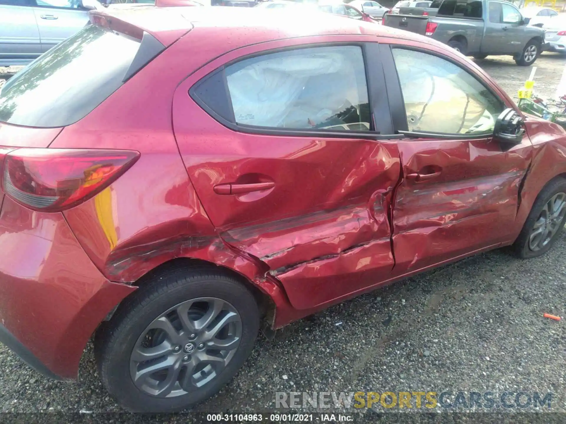 6 Photograph of a damaged car 3MYDLBJV0LY703270 TOYOTA YARIS HATCHBACK 2020