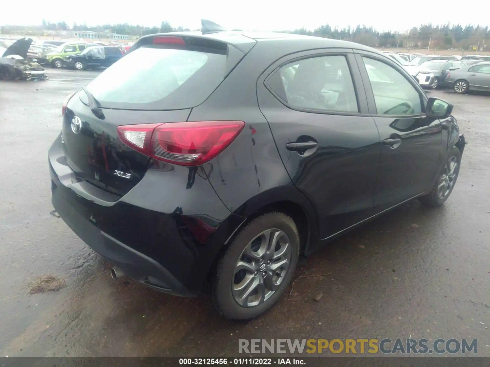 4 Photograph of a damaged car 3MYDLBJV0LY703950 TOYOTA YARIS HATCHBACK 2020