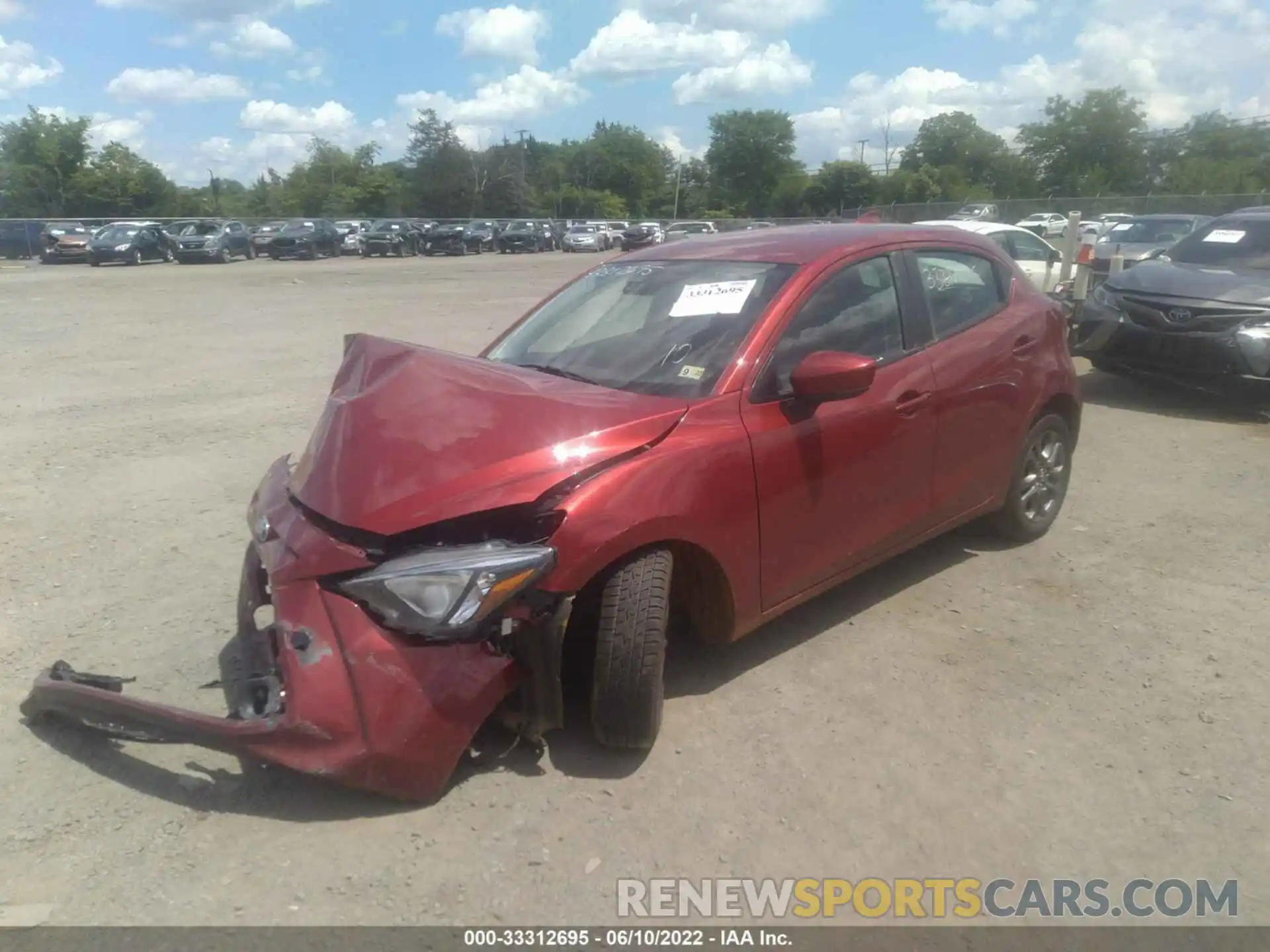 2 Photograph of a damaged car 3MYDLBJV0LY704273 TOYOTA YARIS HATCHBACK 2020