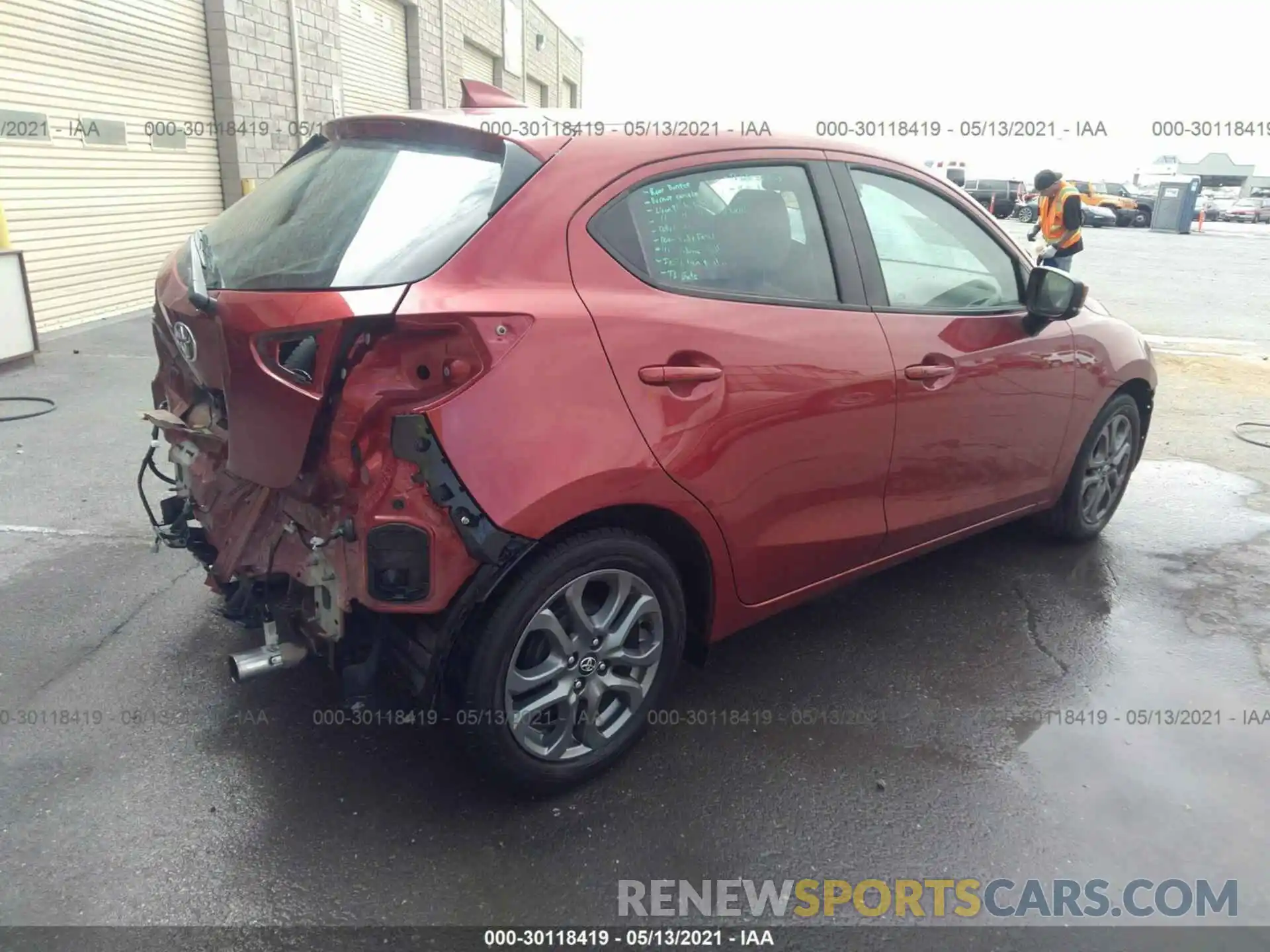 4 Photograph of a damaged car 3MYDLBJV1LY704637 TOYOTA YARIS HATCHBACK 2020