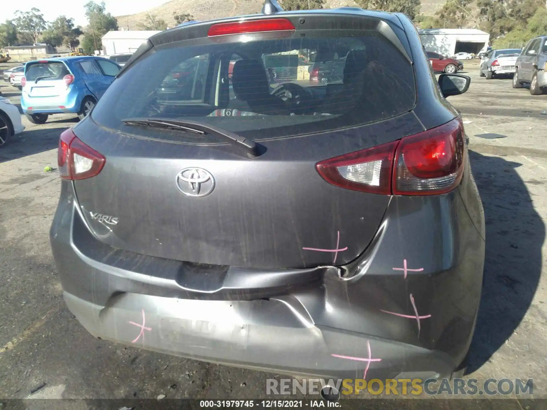 6 Photograph of a damaged car 3MYDLBJV2LY702136 TOYOTA YARIS HATCHBACK 2020