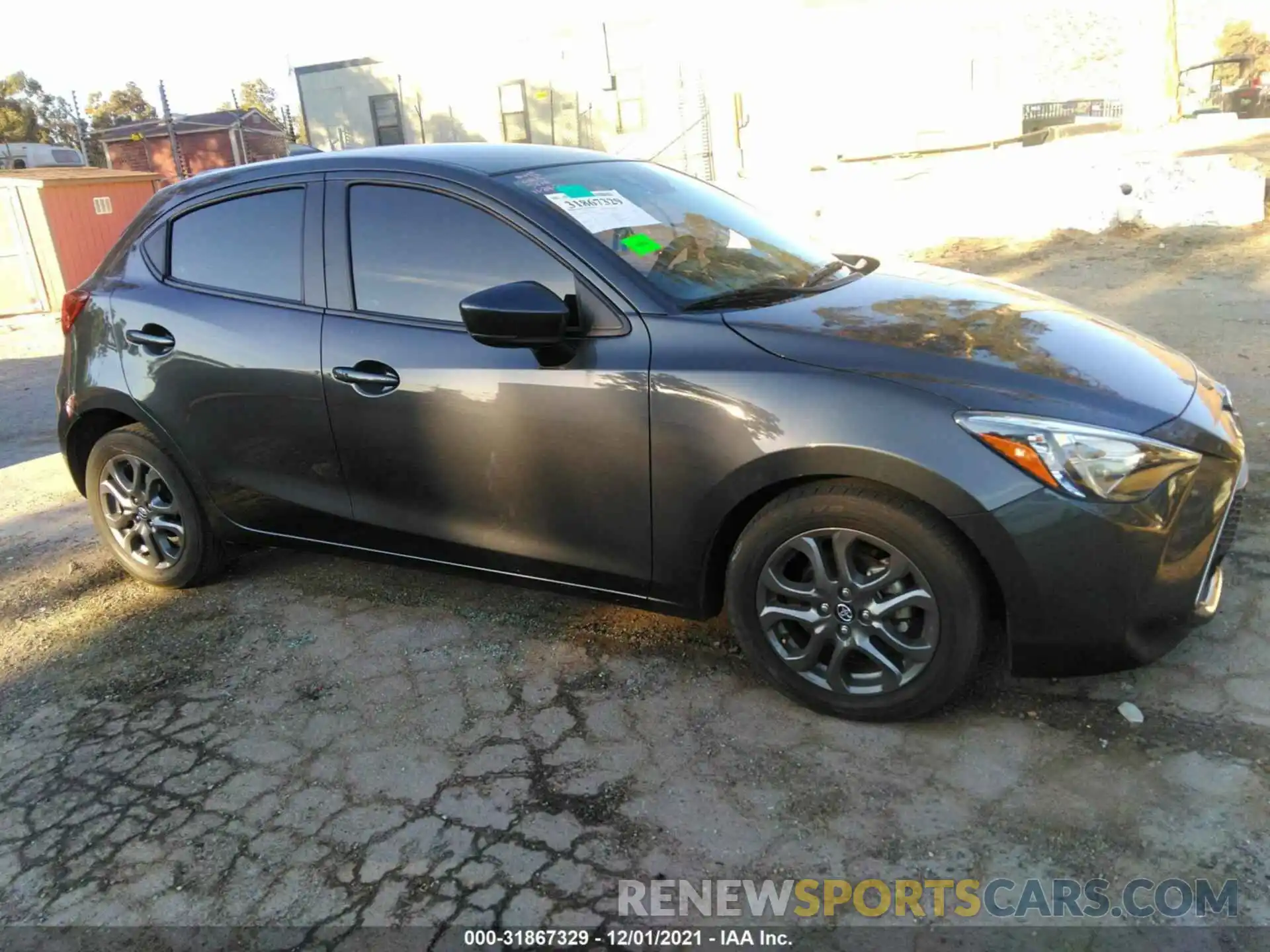 1 Photograph of a damaged car 3MYDLBJV2LY705876 TOYOTA YARIS HATCHBACK 2020