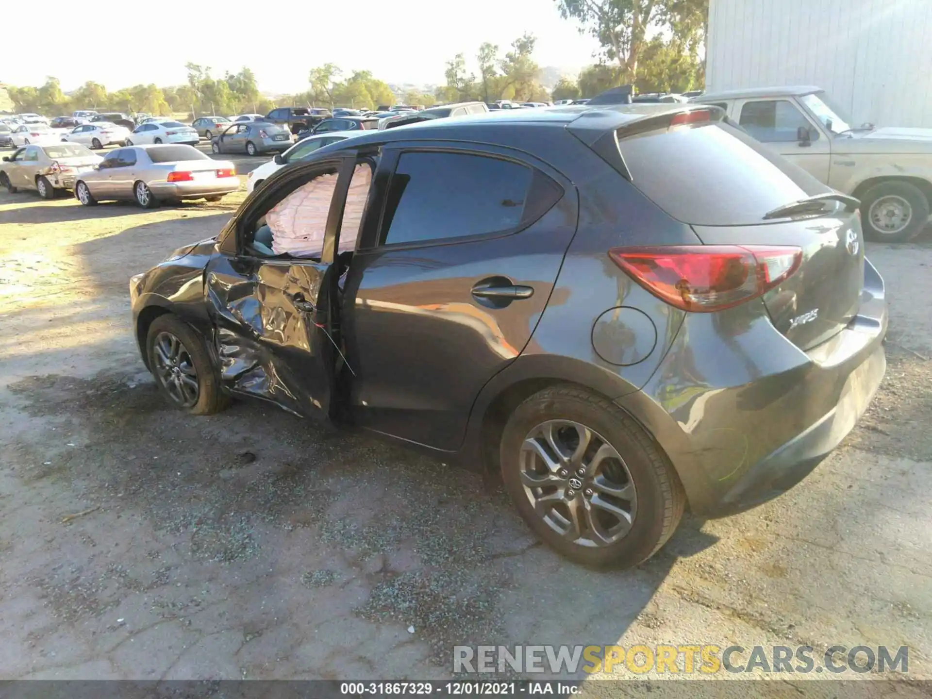 3 Photograph of a damaged car 3MYDLBJV2LY705876 TOYOTA YARIS HATCHBACK 2020