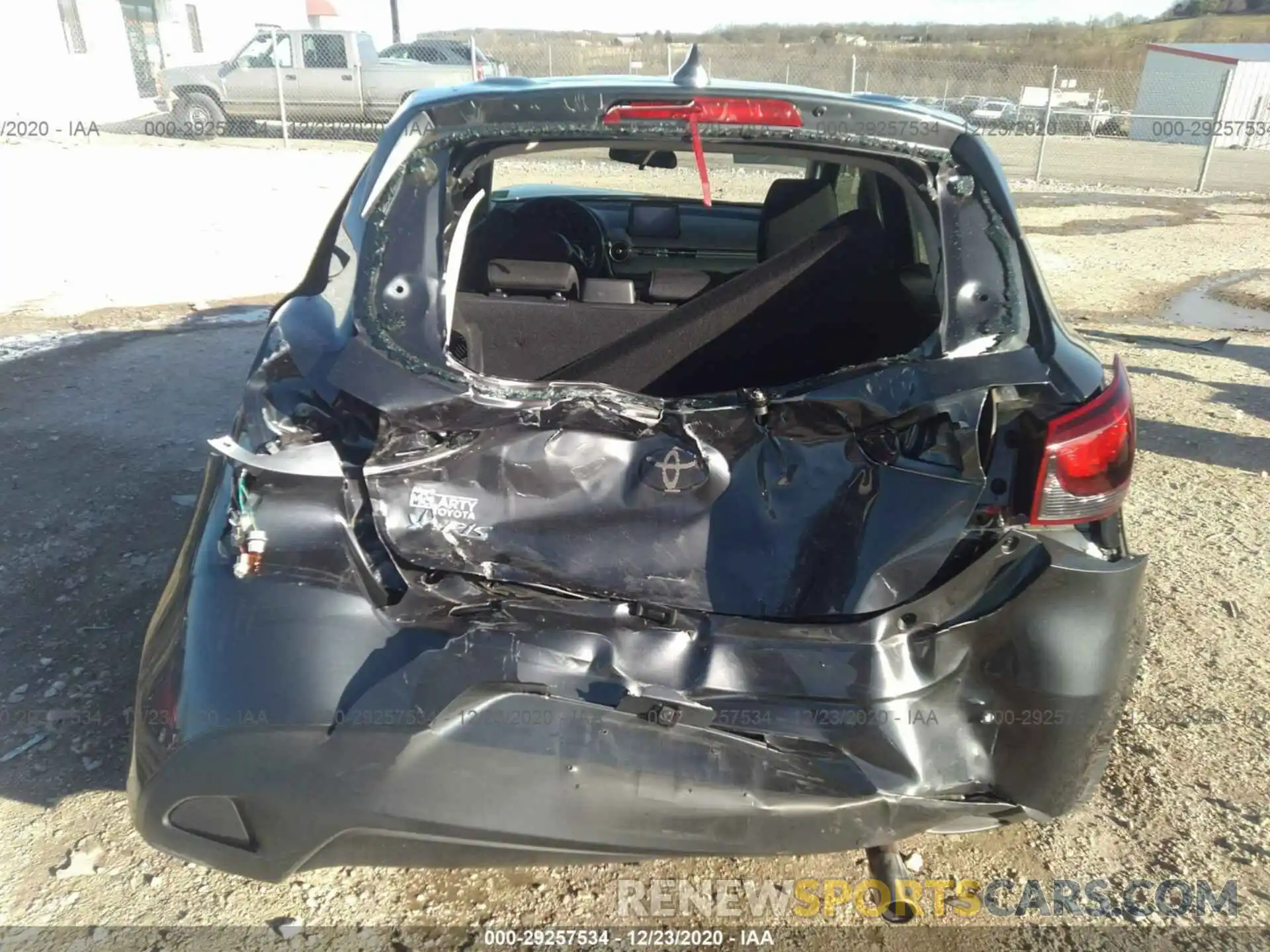 6 Photograph of a damaged car 3MYDLBJV2LY712228 TOYOTA YARIS HATCHBACK 2020