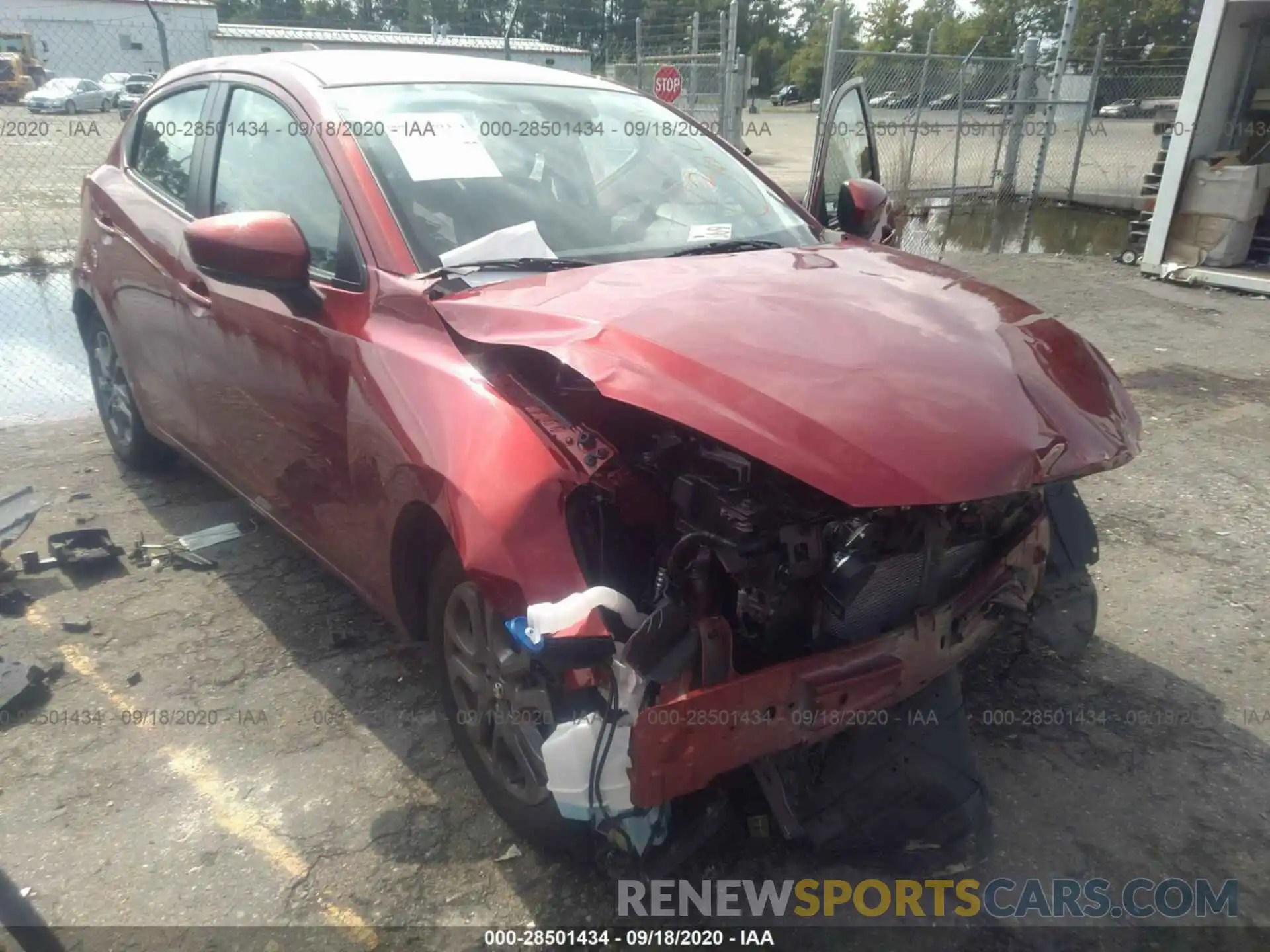 1 Photograph of a damaged car 3MYDLBJV3LY704932 TOYOTA YARIS HATCHBACK 2020