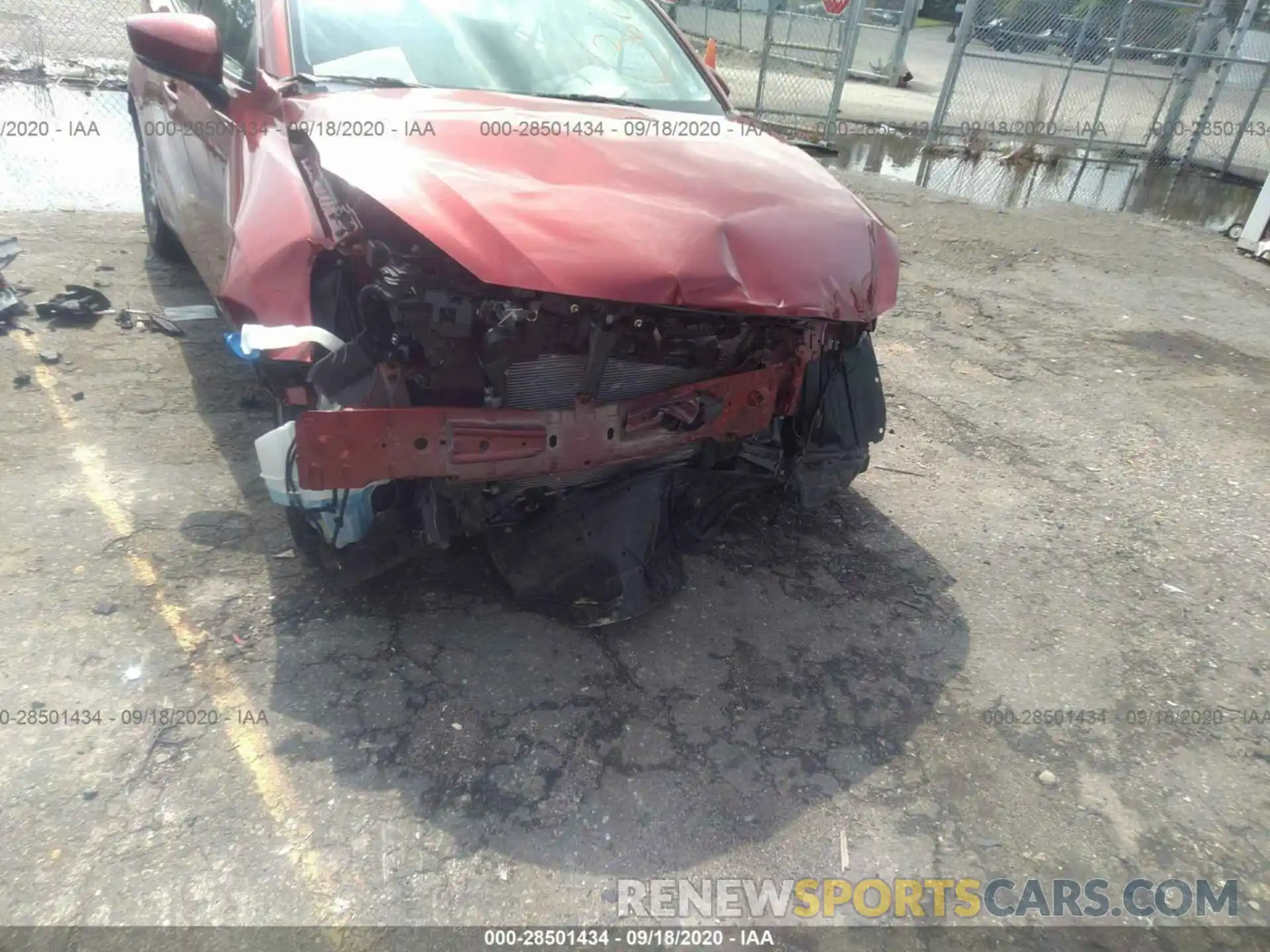 6 Photograph of a damaged car 3MYDLBJV3LY704932 TOYOTA YARIS HATCHBACK 2020