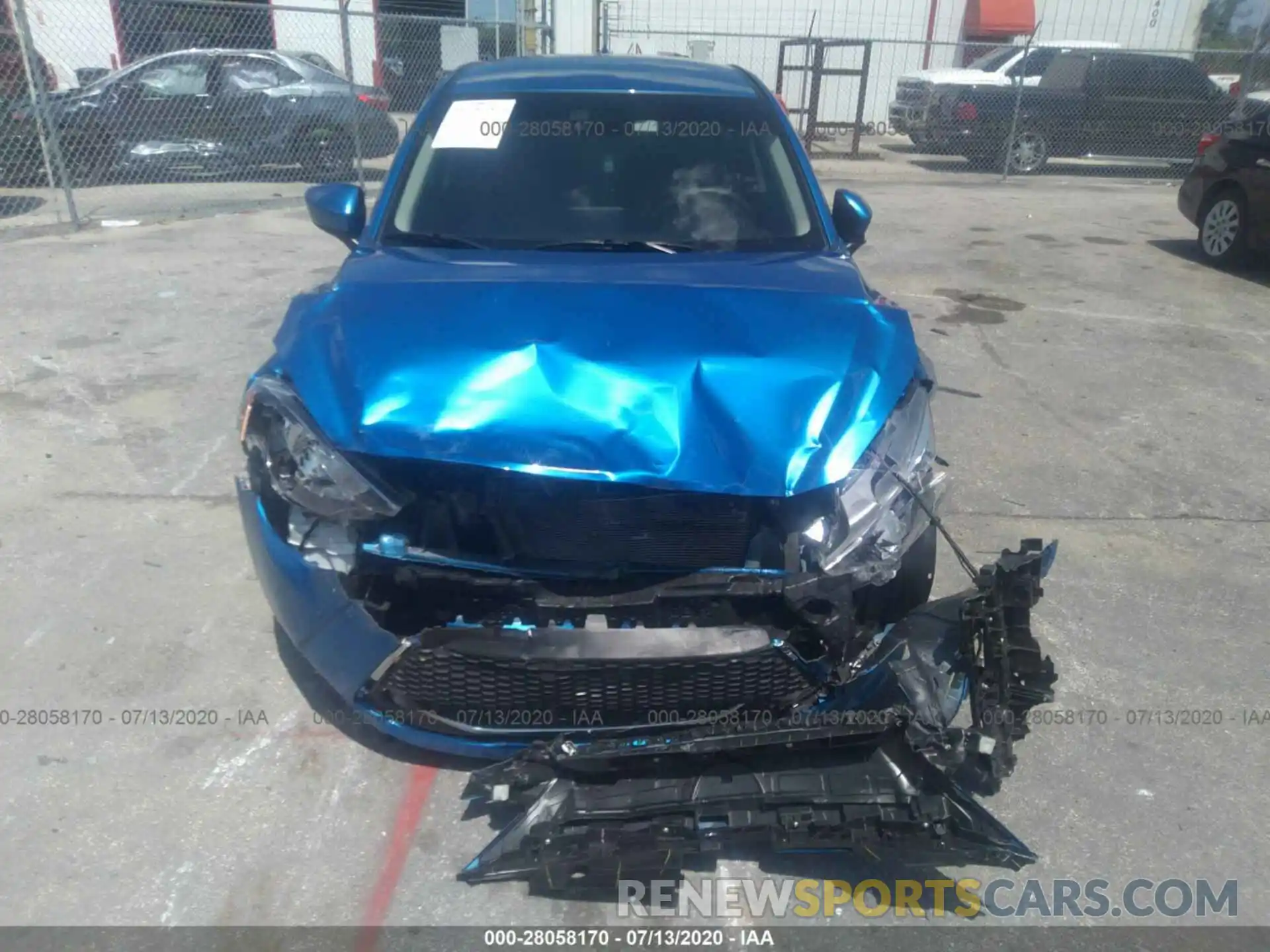 6 Photograph of a damaged car 3MYDLBJV3LY706566 TOYOTA YARIS HATCHBACK 2020