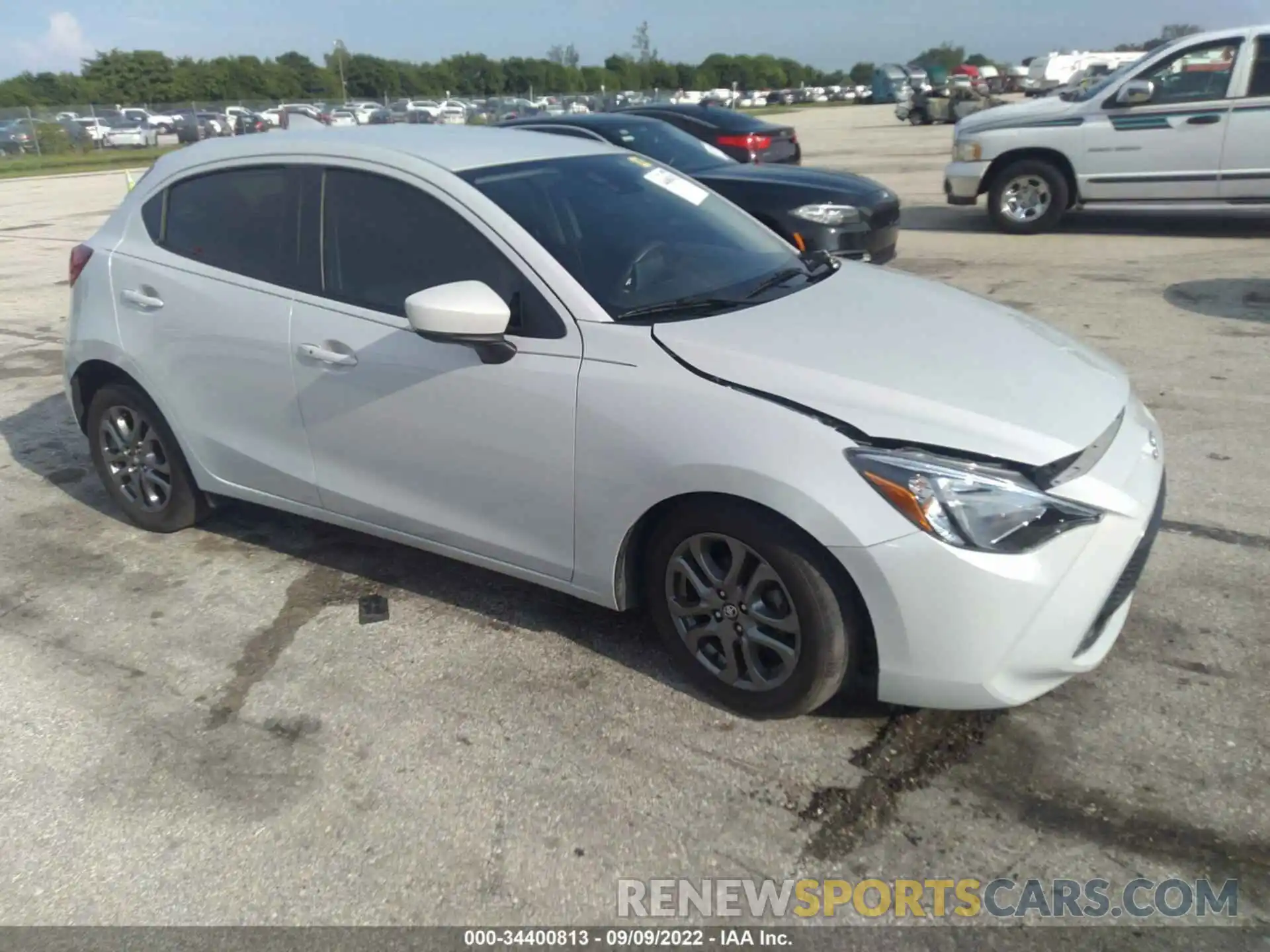 1 Photograph of a damaged car 3MYDLBJV3LY708981 TOYOTA YARIS HATCHBACK 2020