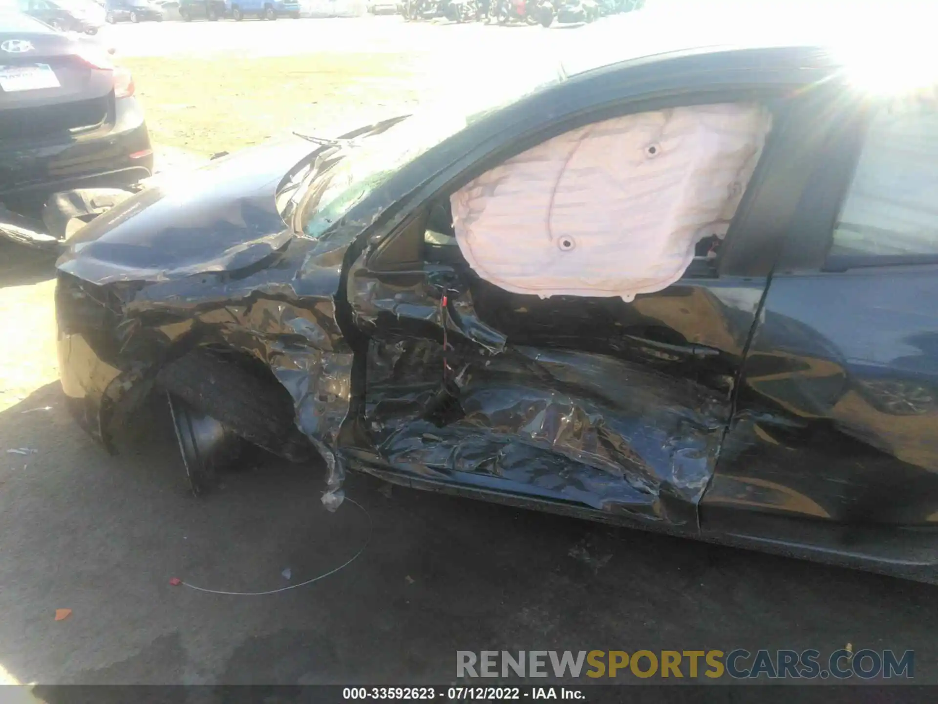 6 Photograph of a damaged car 3MYDLBJV4LY704602 TOYOTA YARIS HATCHBACK 2020