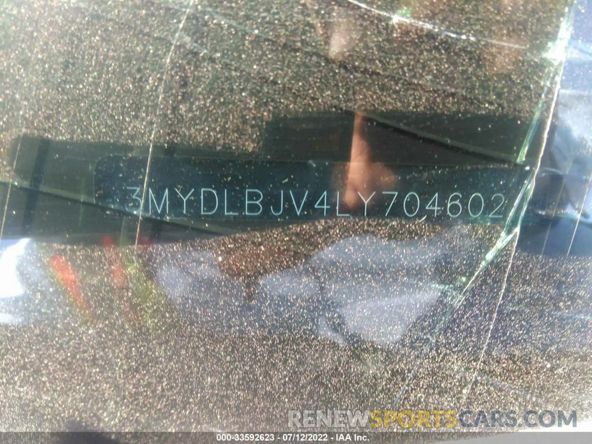 9 Photograph of a damaged car 3MYDLBJV4LY704602 TOYOTA YARIS HATCHBACK 2020