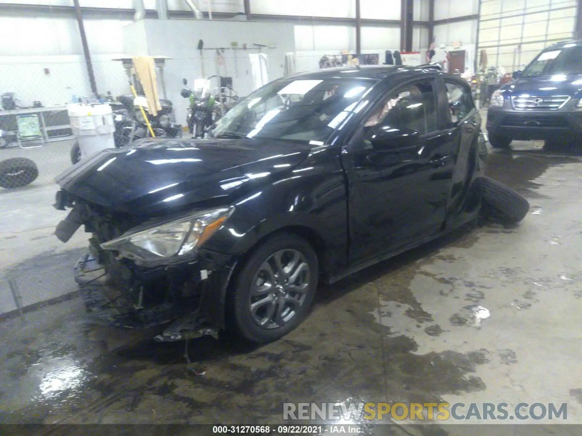 2 Photograph of a damaged car 3MYDLBJV4LY705538 TOYOTA YARIS HATCHBACK 2020