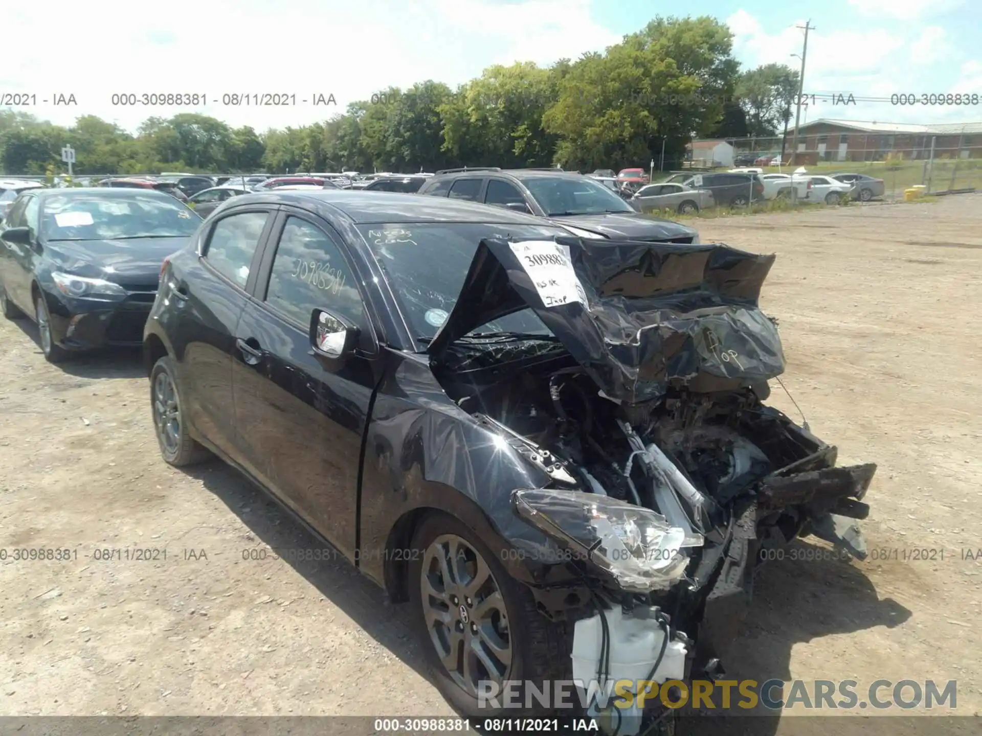 1 Photograph of a damaged car 3MYDLBJV5LY704463 TOYOTA YARIS HATCHBACK 2020