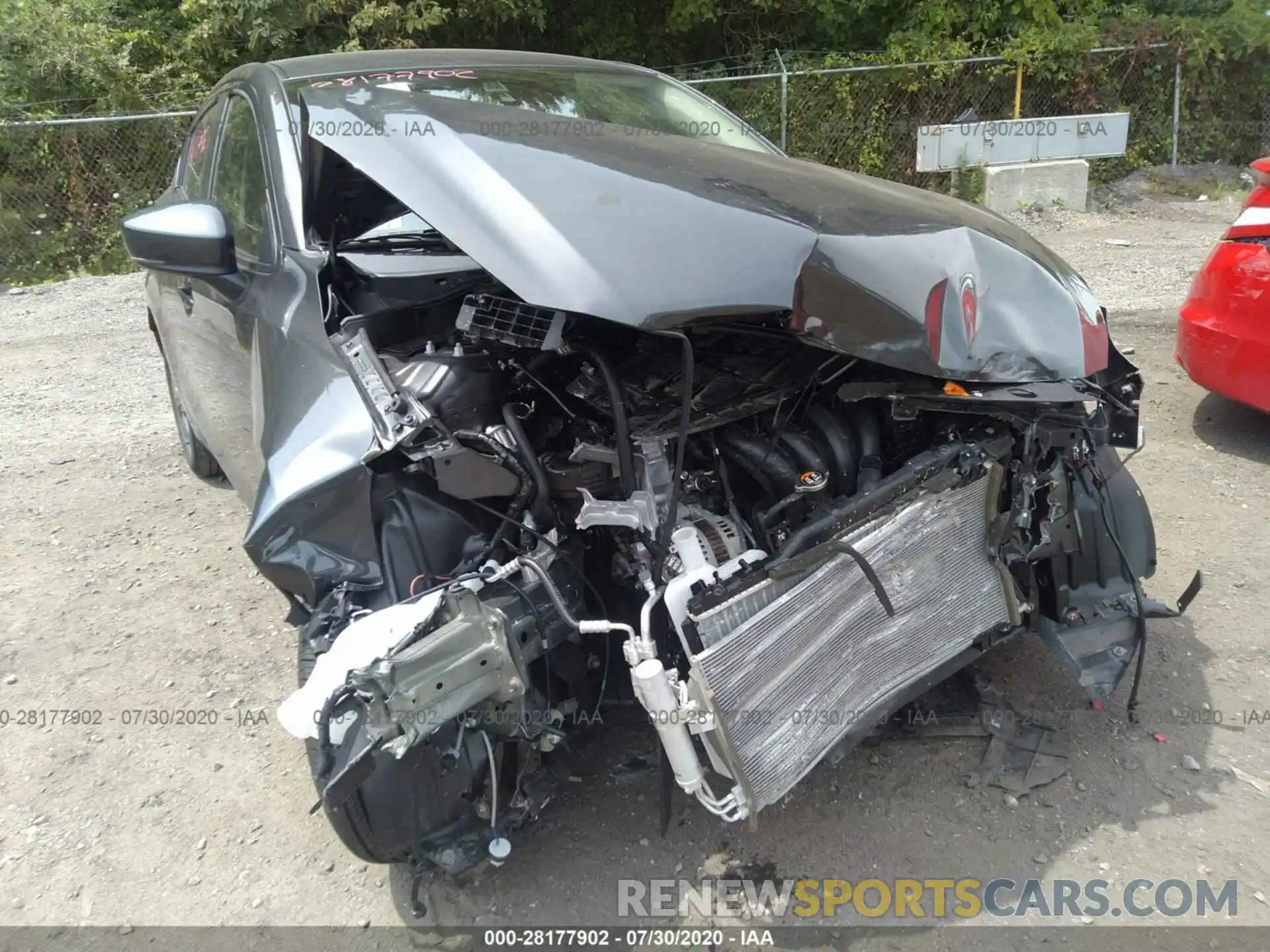 6 Photograph of a damaged car 3MYDLBJV5LY708013 TOYOTA YARIS HATCHBACK 2020
