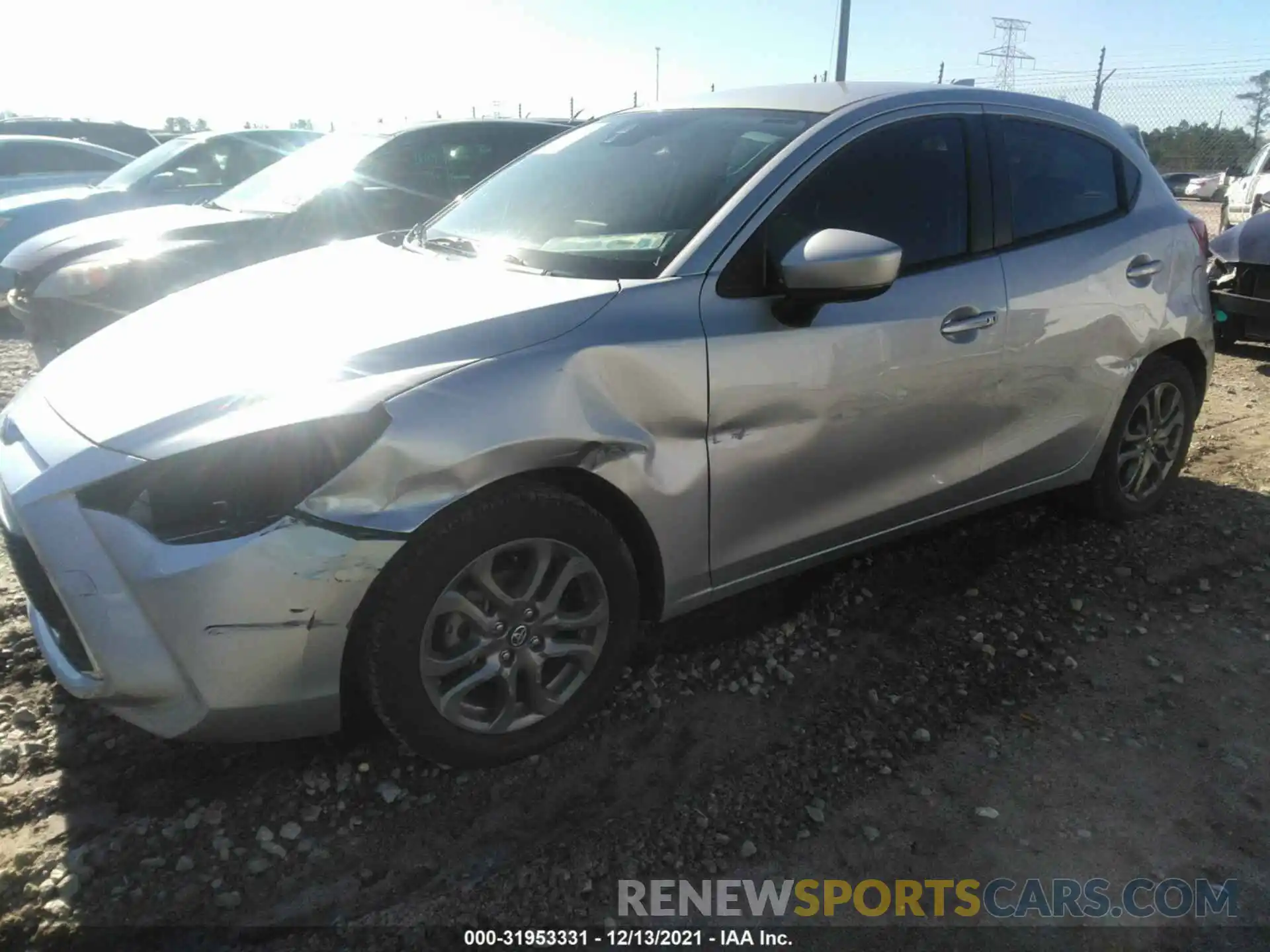 6 Photograph of a damaged car 3MYDLBJV5LY708173 TOYOTA YARIS HATCHBACK 2020