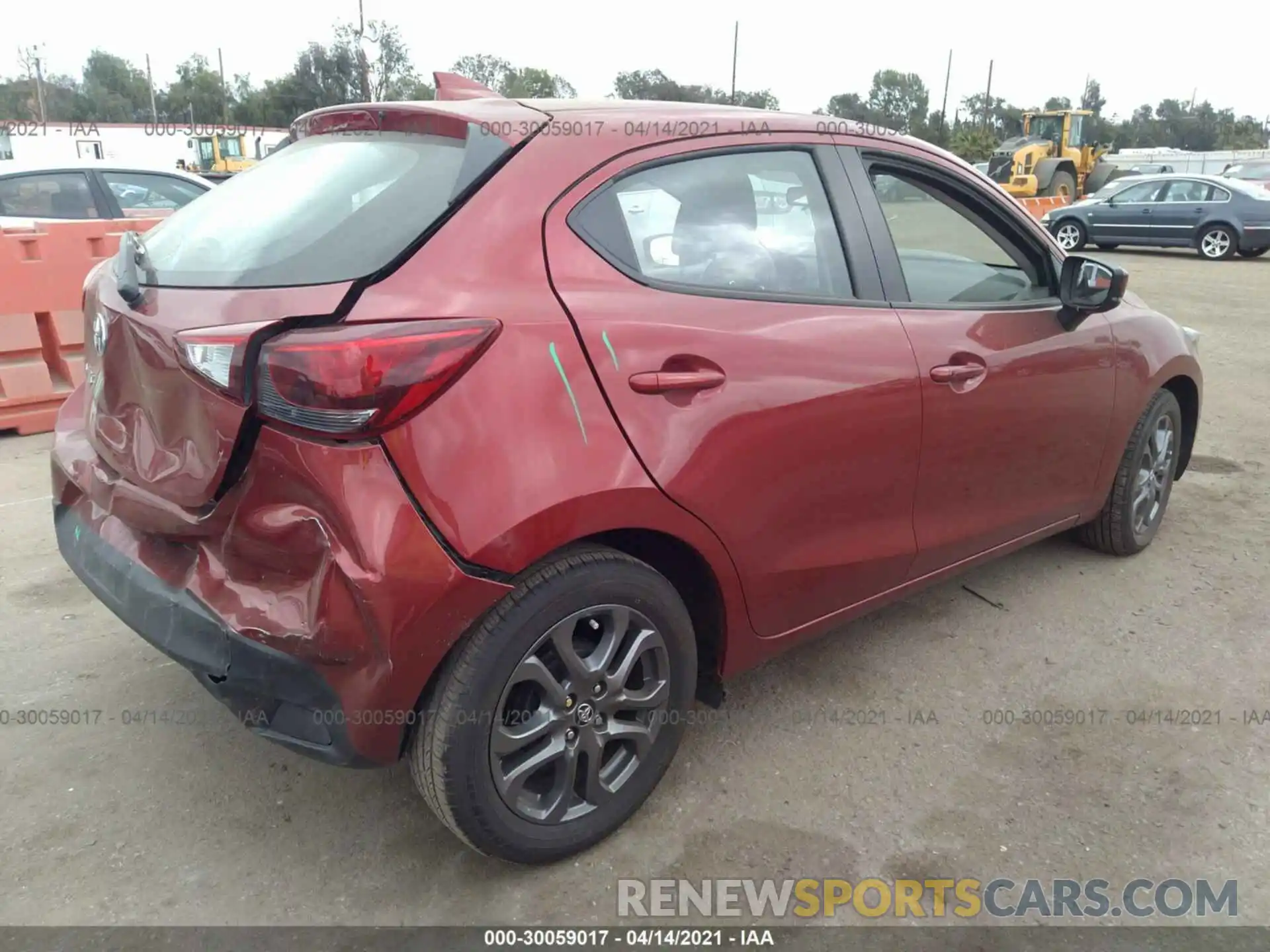 4 Photograph of a damaged car 3MYDLBJV5LY708545 TOYOTA YARIS HATCHBACK 2020