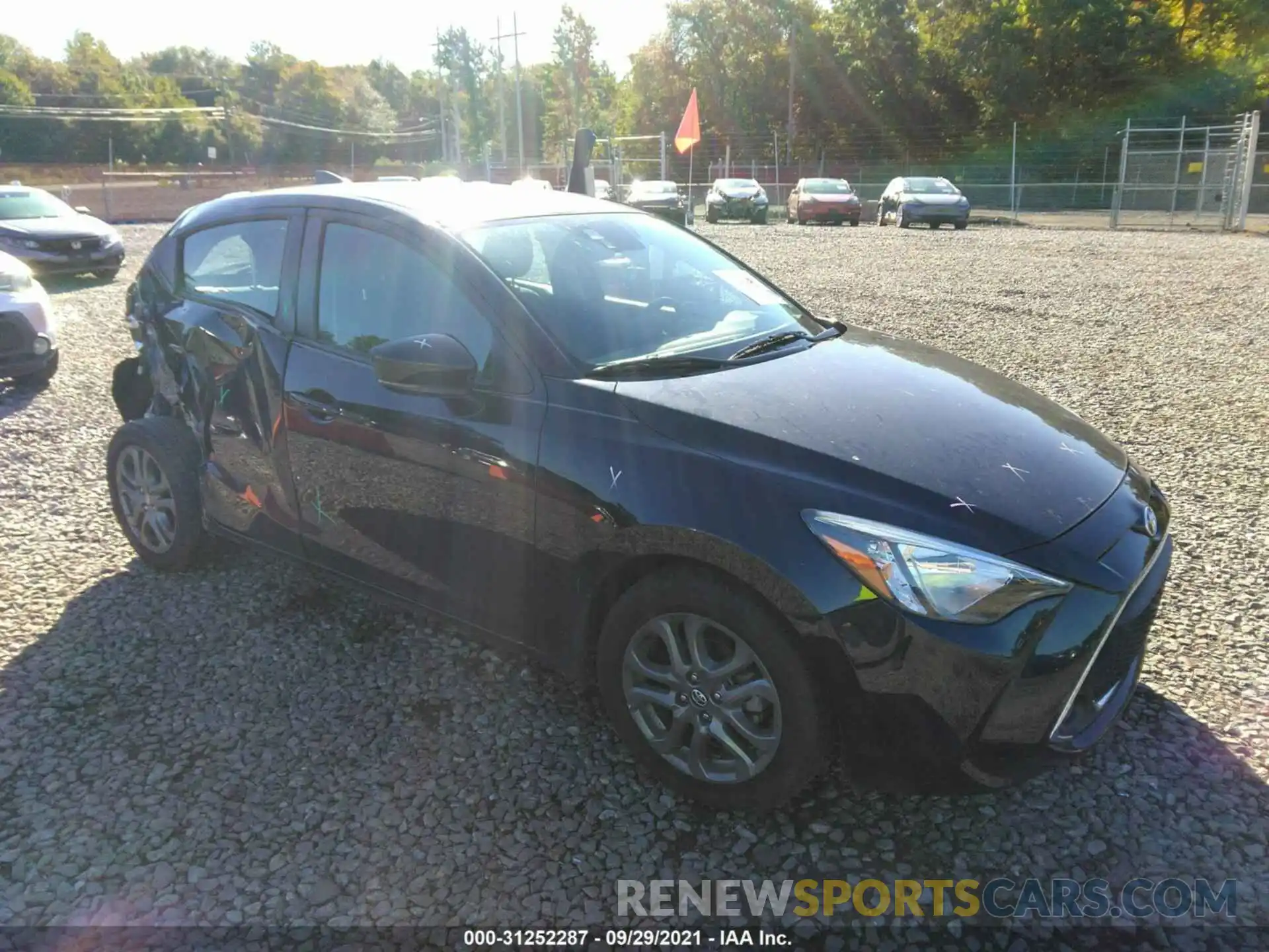 1 Photograph of a damaged car 3MYDLBJV5LY709808 TOYOTA YARIS HATCHBACK 2020