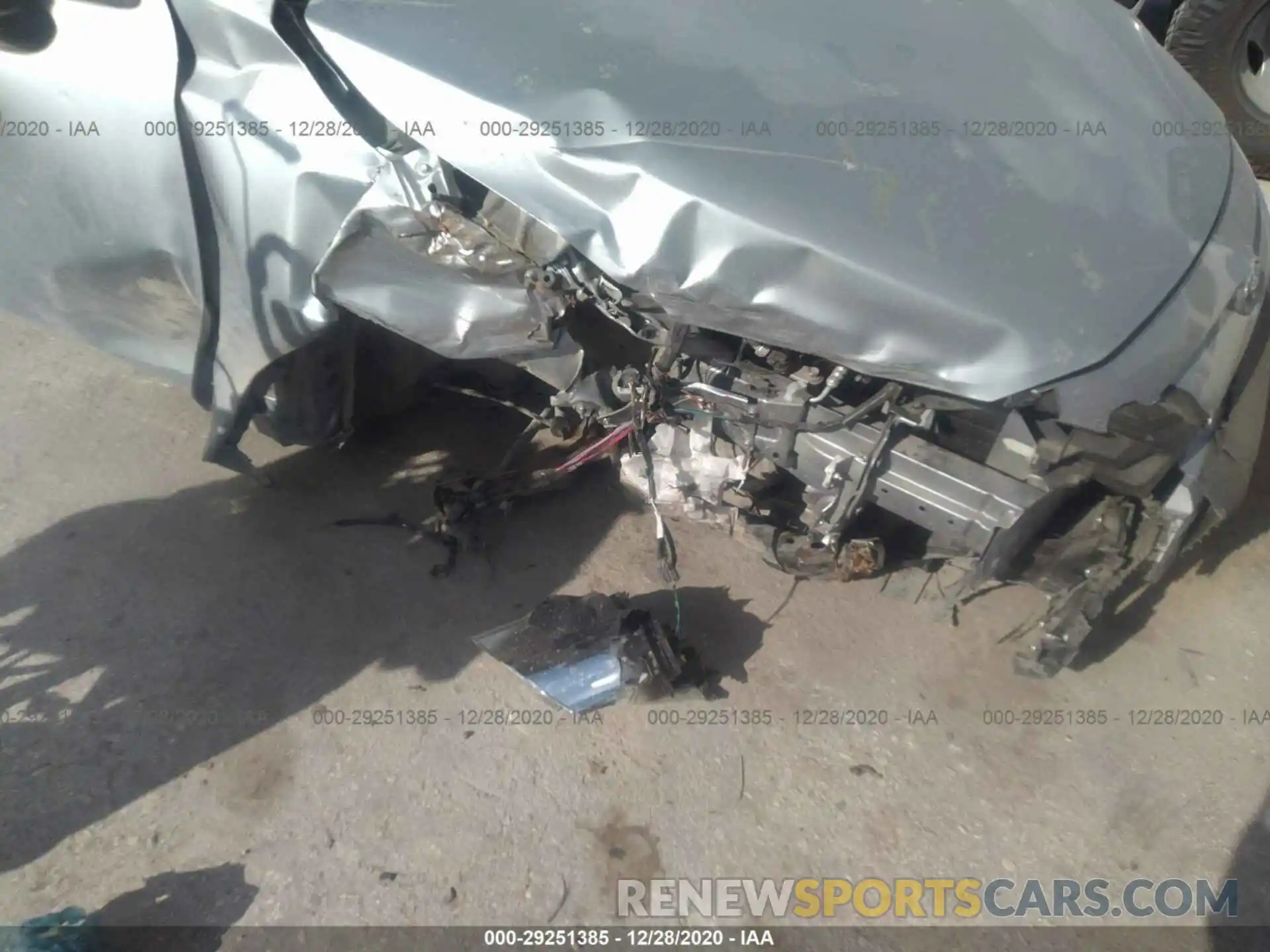 6 Photograph of a damaged car 3MYDLBJV6LY703502 TOYOTA YARIS HATCHBACK 2020