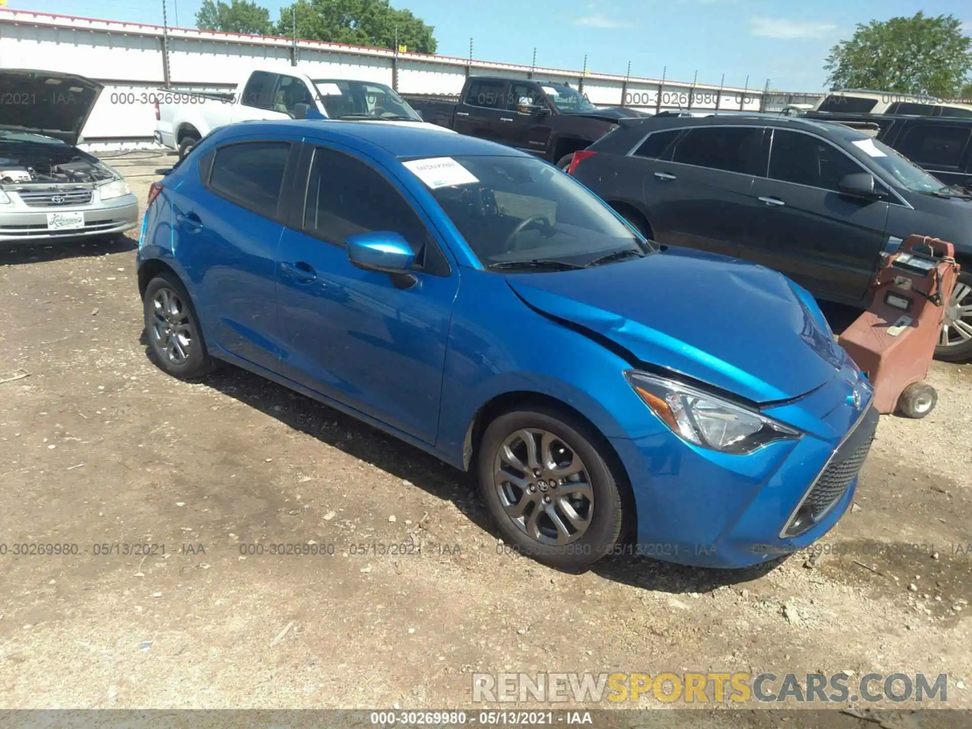 1 Photograph of a damaged car 3MYDLBJV6LY717013 TOYOTA YARIS HATCHBACK 2020