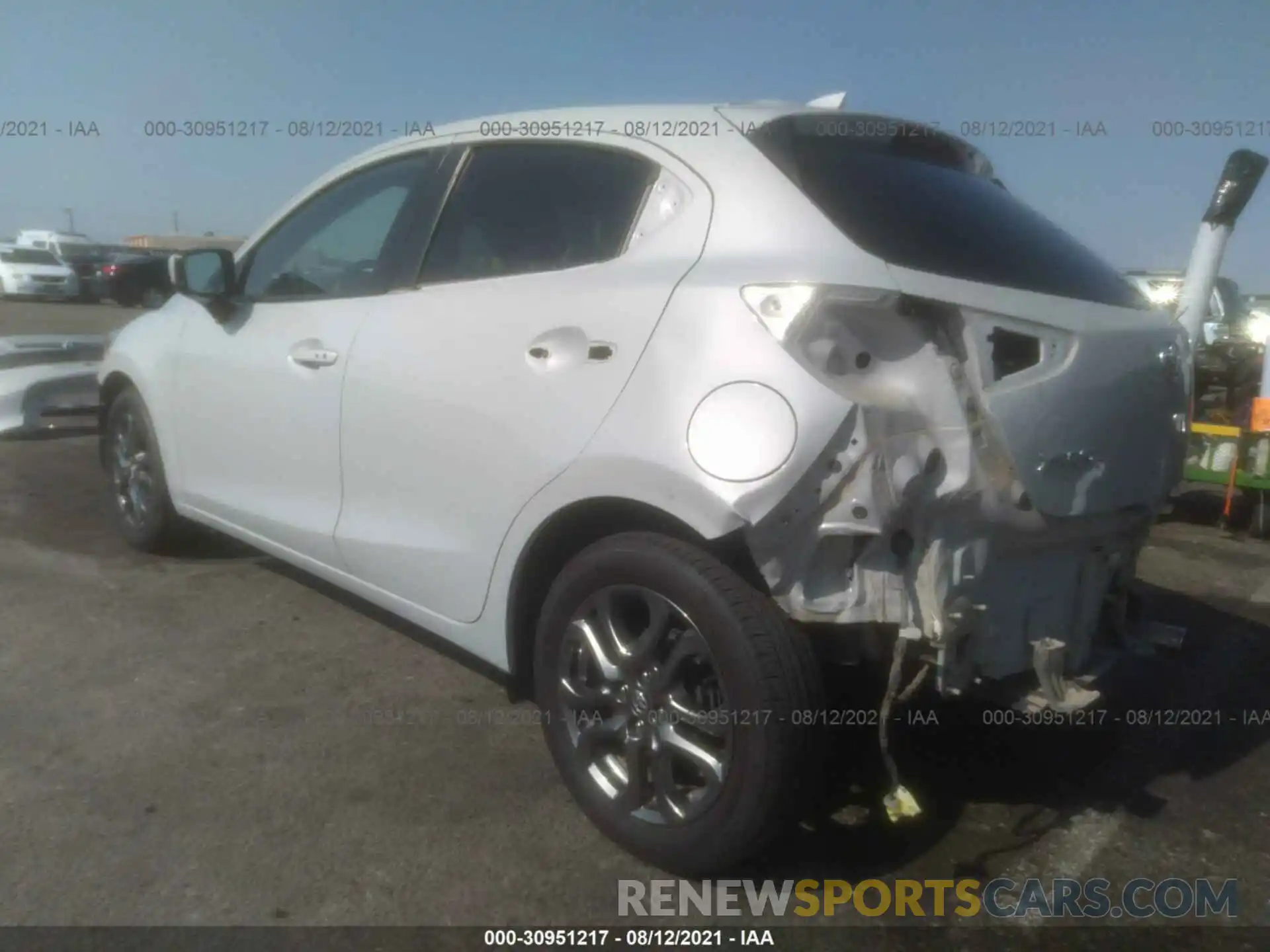 3 Photograph of a damaged car 3MYDLBJV7LY707185 TOYOTA YARIS HATCHBACK 2020