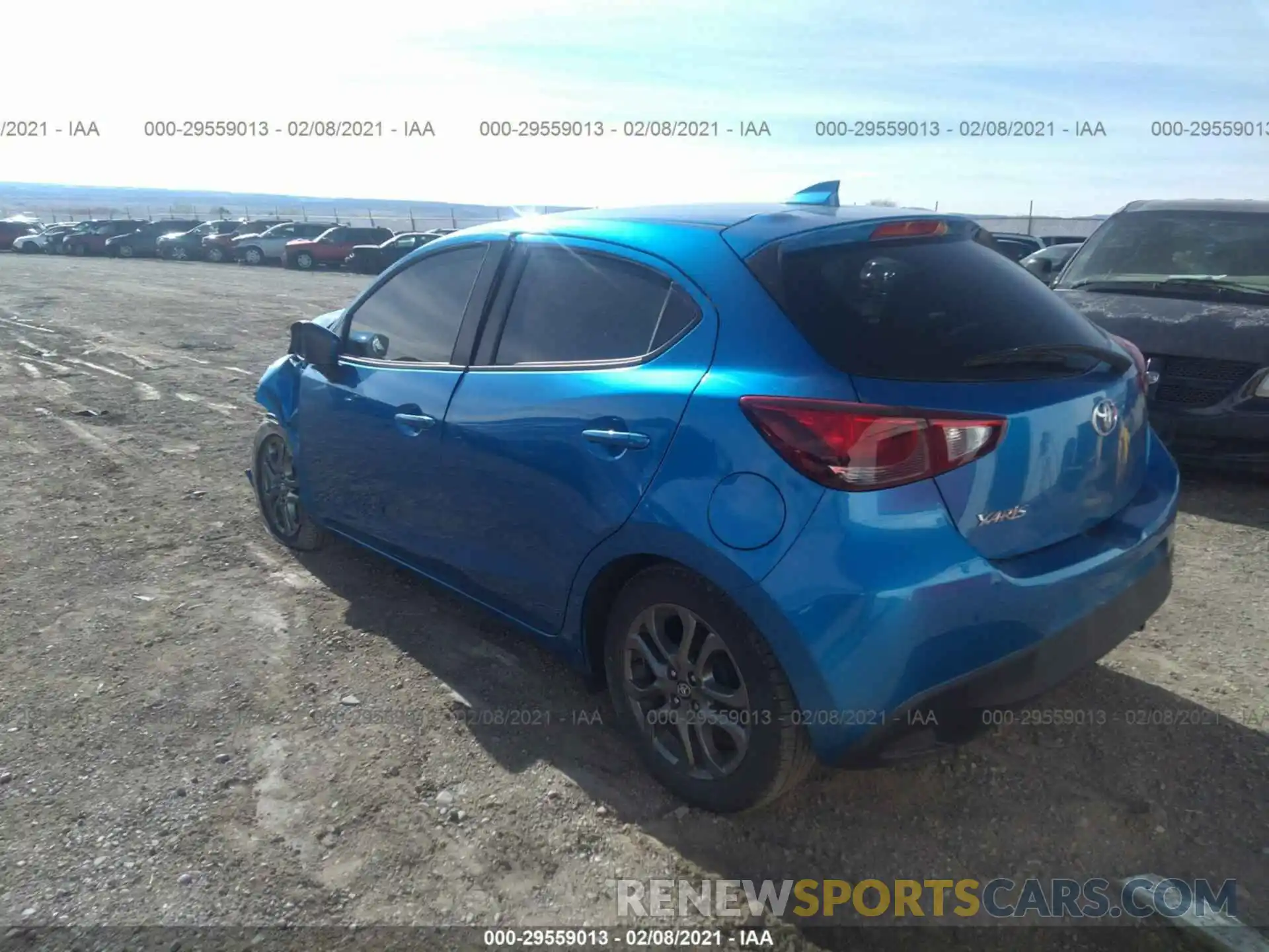 3 Фотография поврежденного автомобиля 3MYDLBJV7LY709714 TOYOTA YARIS HATCHBACK 2020