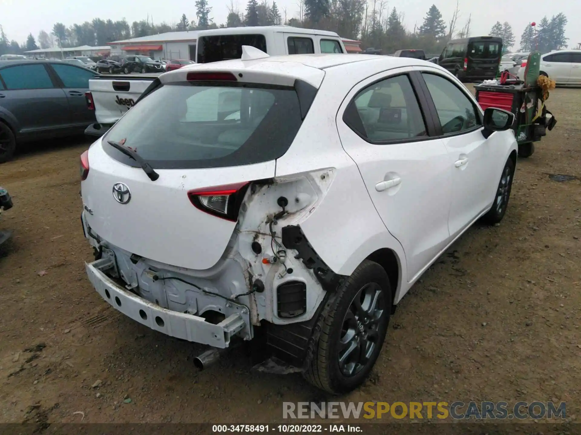 4 Photograph of a damaged car 3MYDLBJV9LY700674 TOYOTA YARIS HATCHBACK 2020