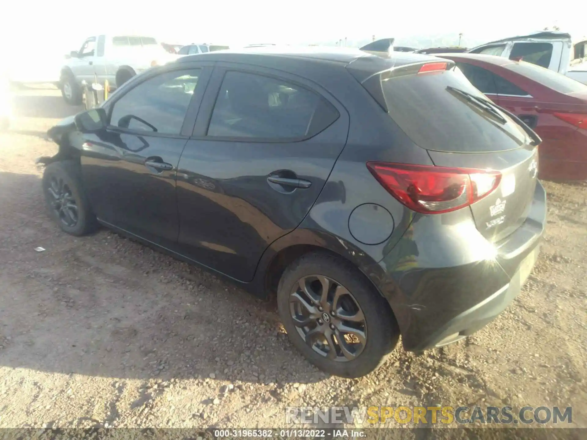 3 Photograph of a damaged car 3MYDLBJV9LY706216 TOYOTA YARIS HATCHBACK 2020