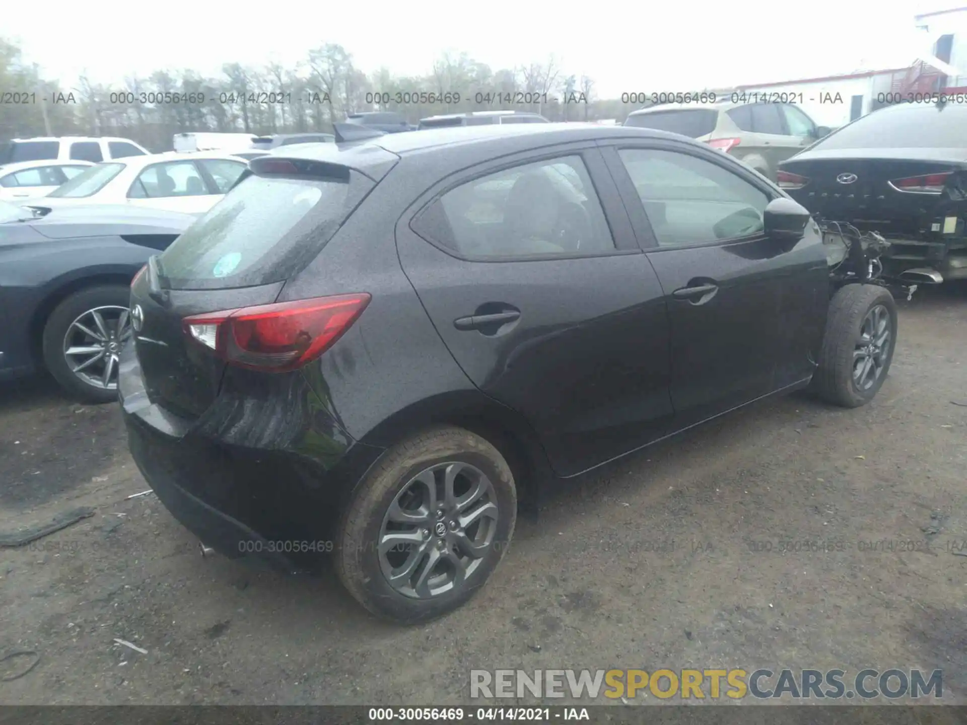 4 Photograph of a damaged car 3MYDLBJV9LY706376 TOYOTA YARIS HATCHBACK 2020