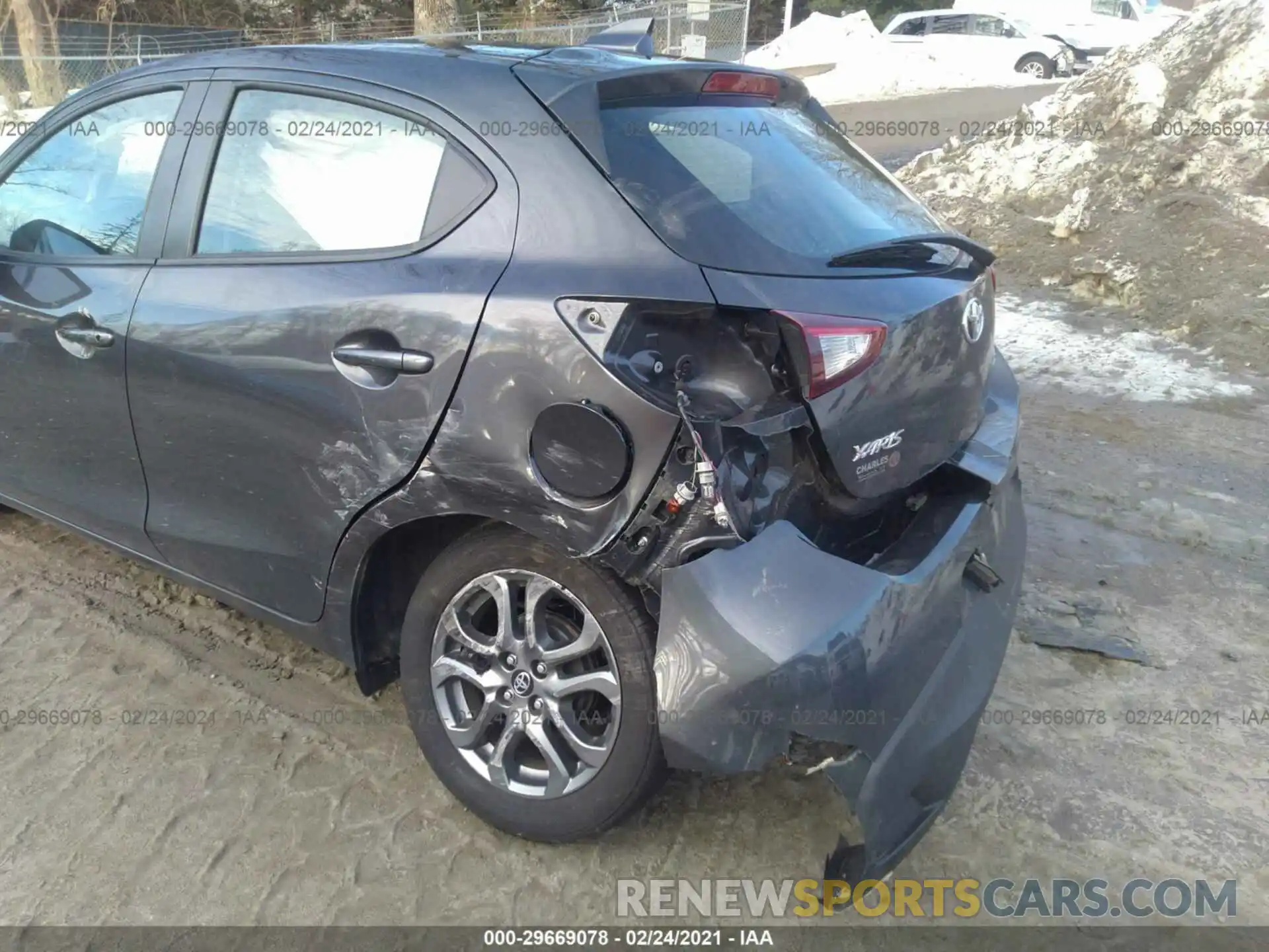 6 Photograph of a damaged car 3MYDLBJV9LY706412 TOYOTA YARIS HATCHBACK 2020
